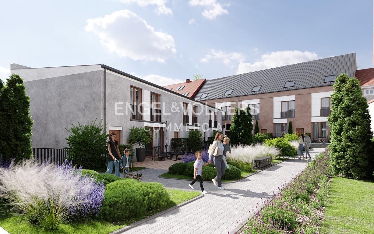 Land with building permit for four structures
