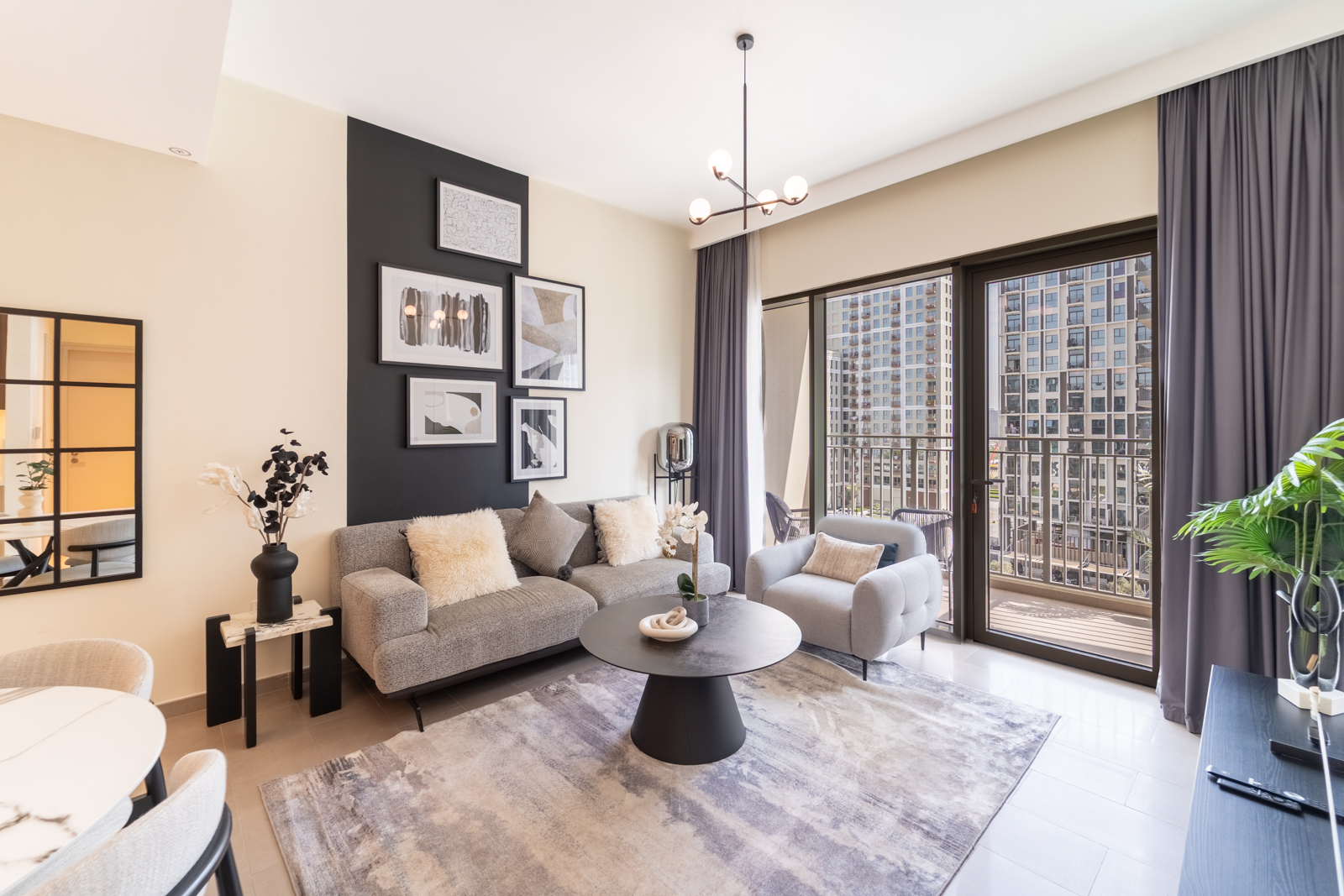 EXCLUSIVE | Furnished | Ready To Move in
