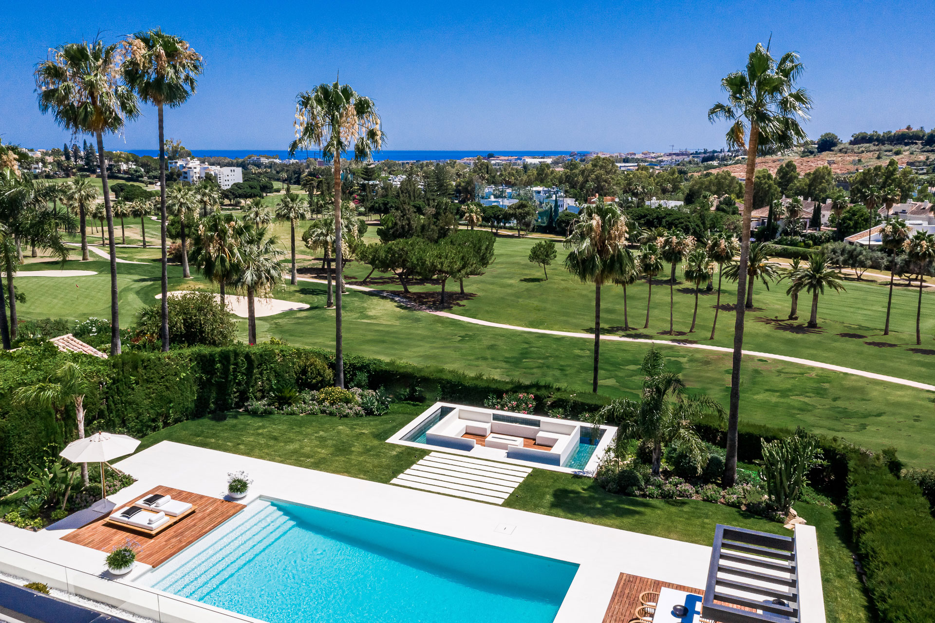 Los Naranjos, Nueva Andalucía, Marbella, España