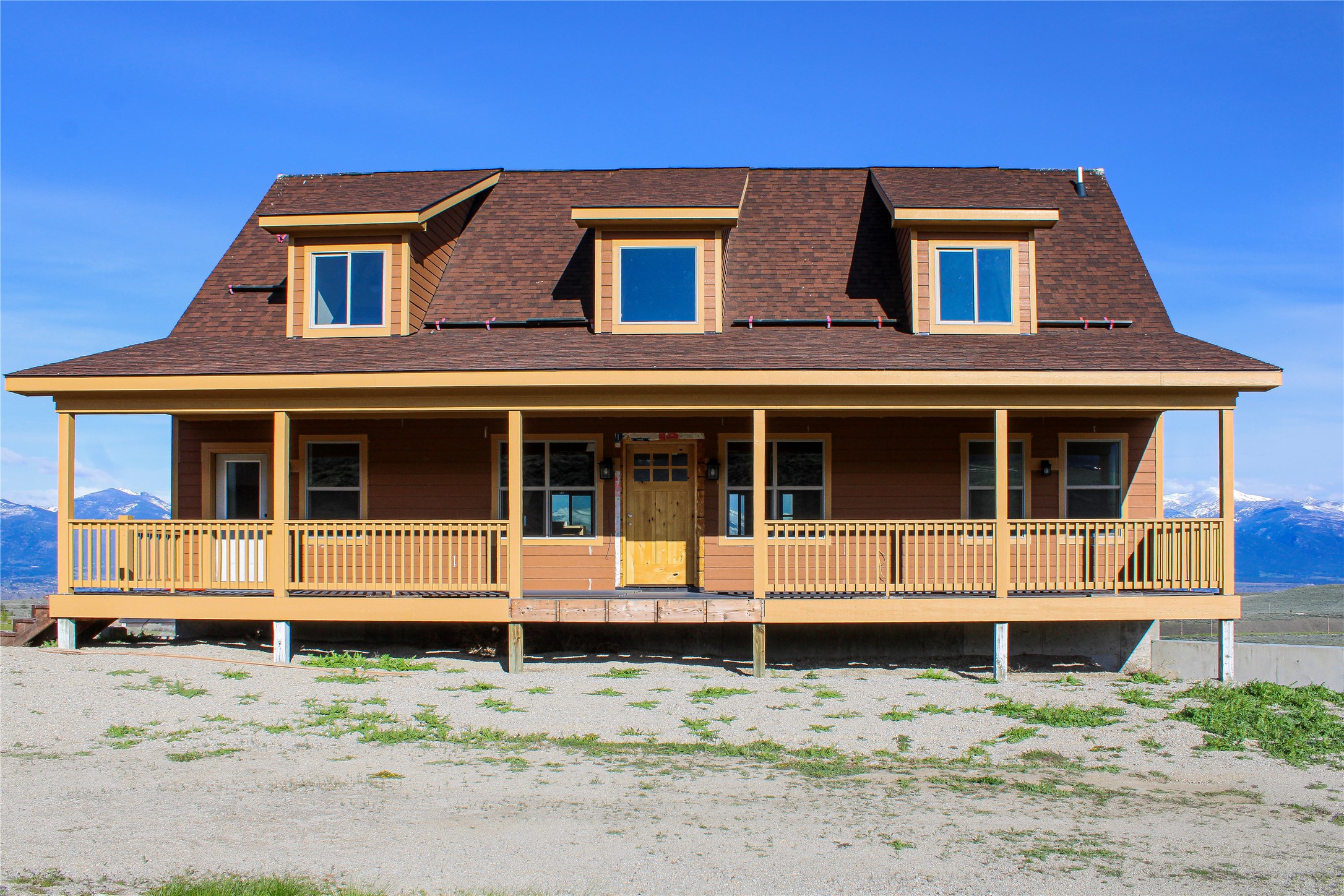Corvallis Hills Retreat on 20 Scenic Acres