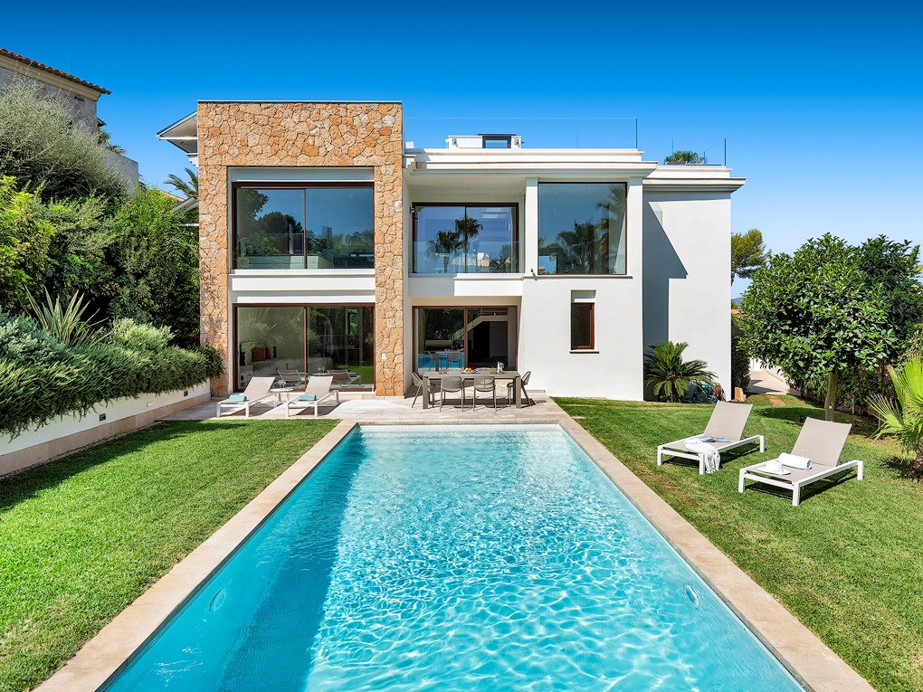 Temporary summer or winter rentals in Santa Ponsa