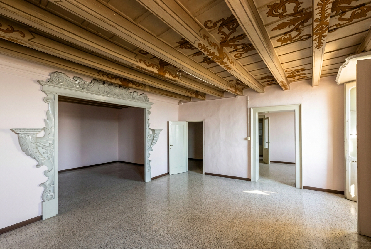 Historic elegance and city views in the heart of Palazzo Radici