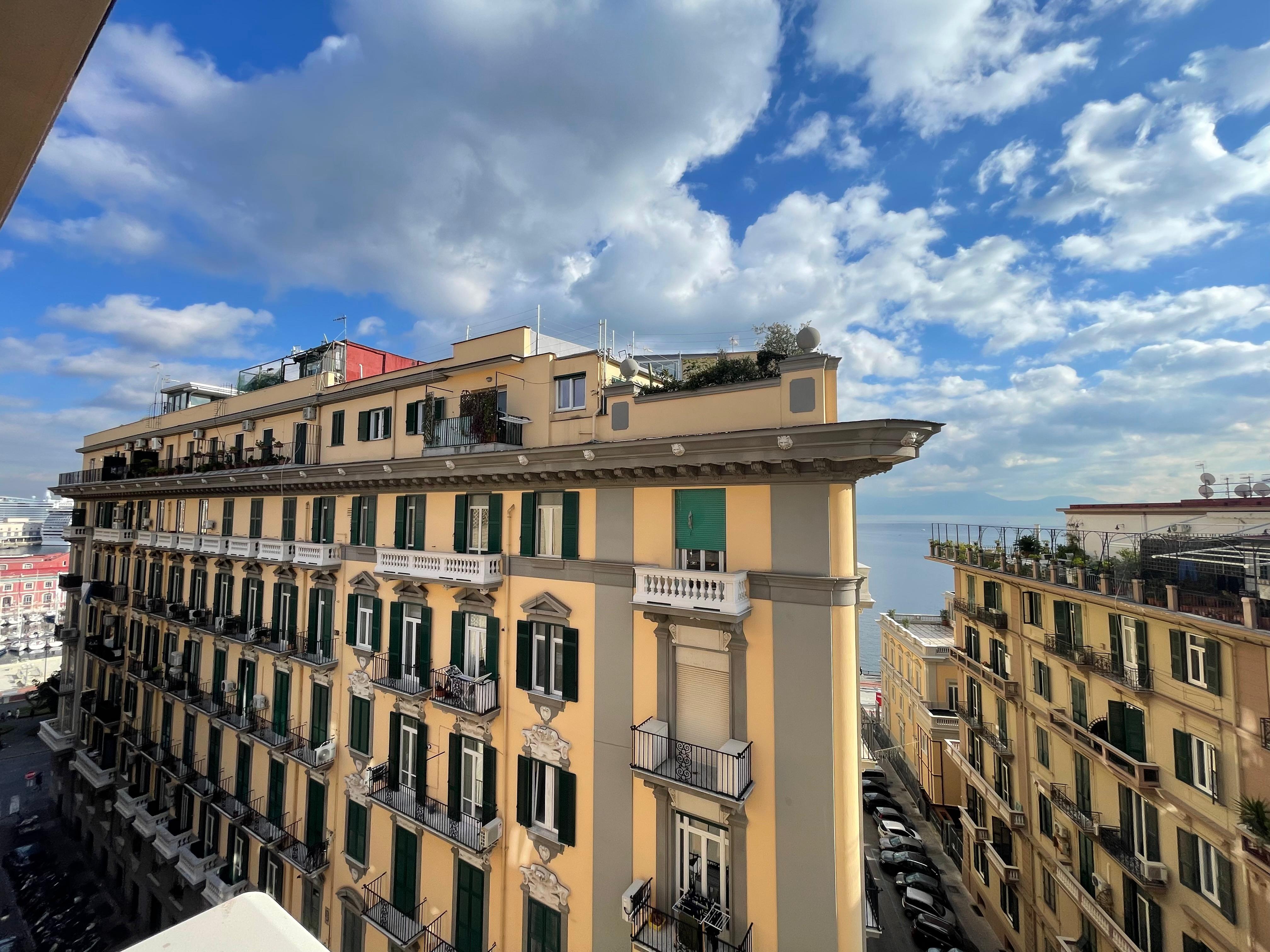 Prestigious apartment in a historic noble palace in Santa Lucia with iconic views
