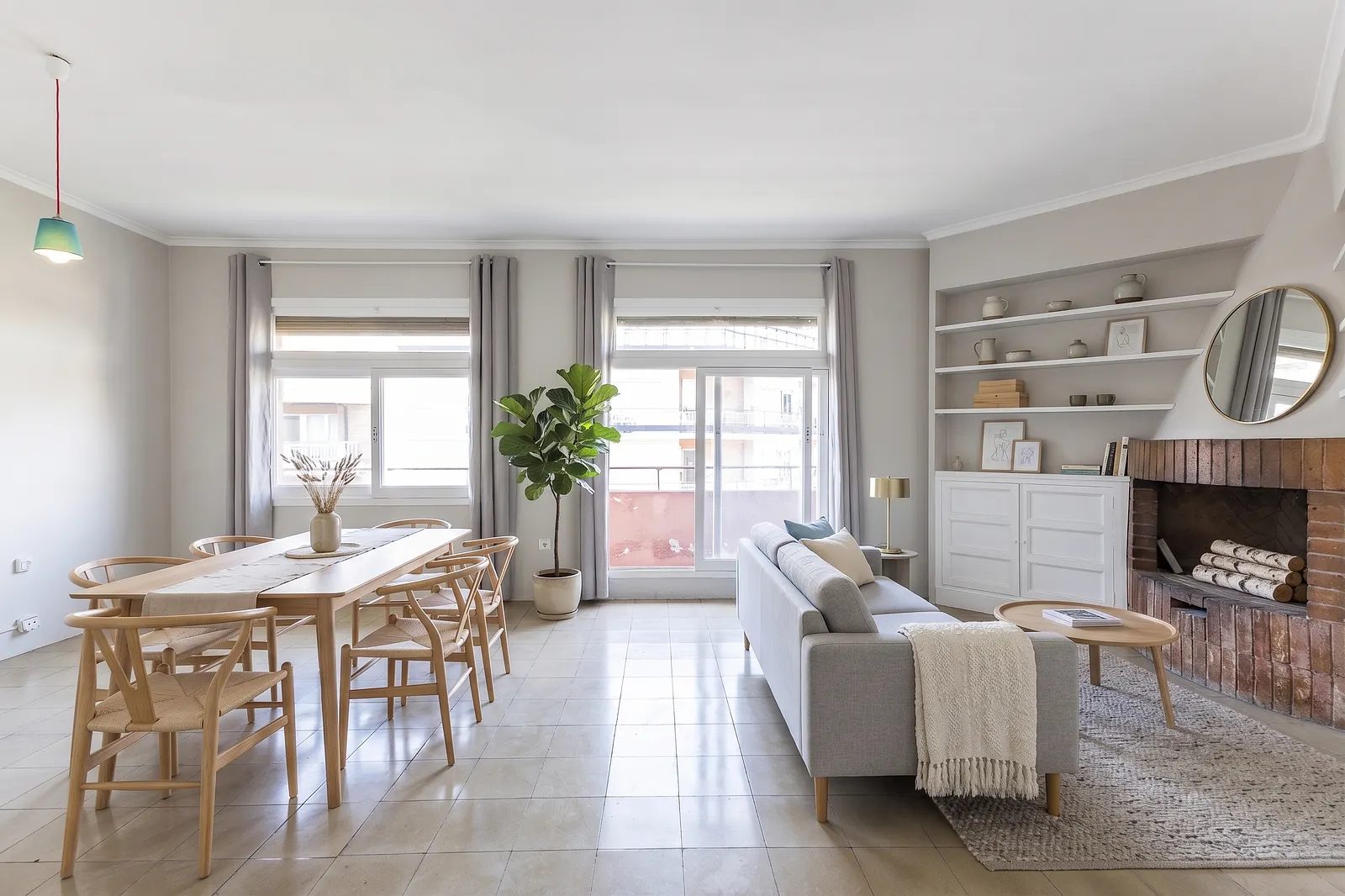Exclusive LONG-TERM rental apartment in the heart of Eixample