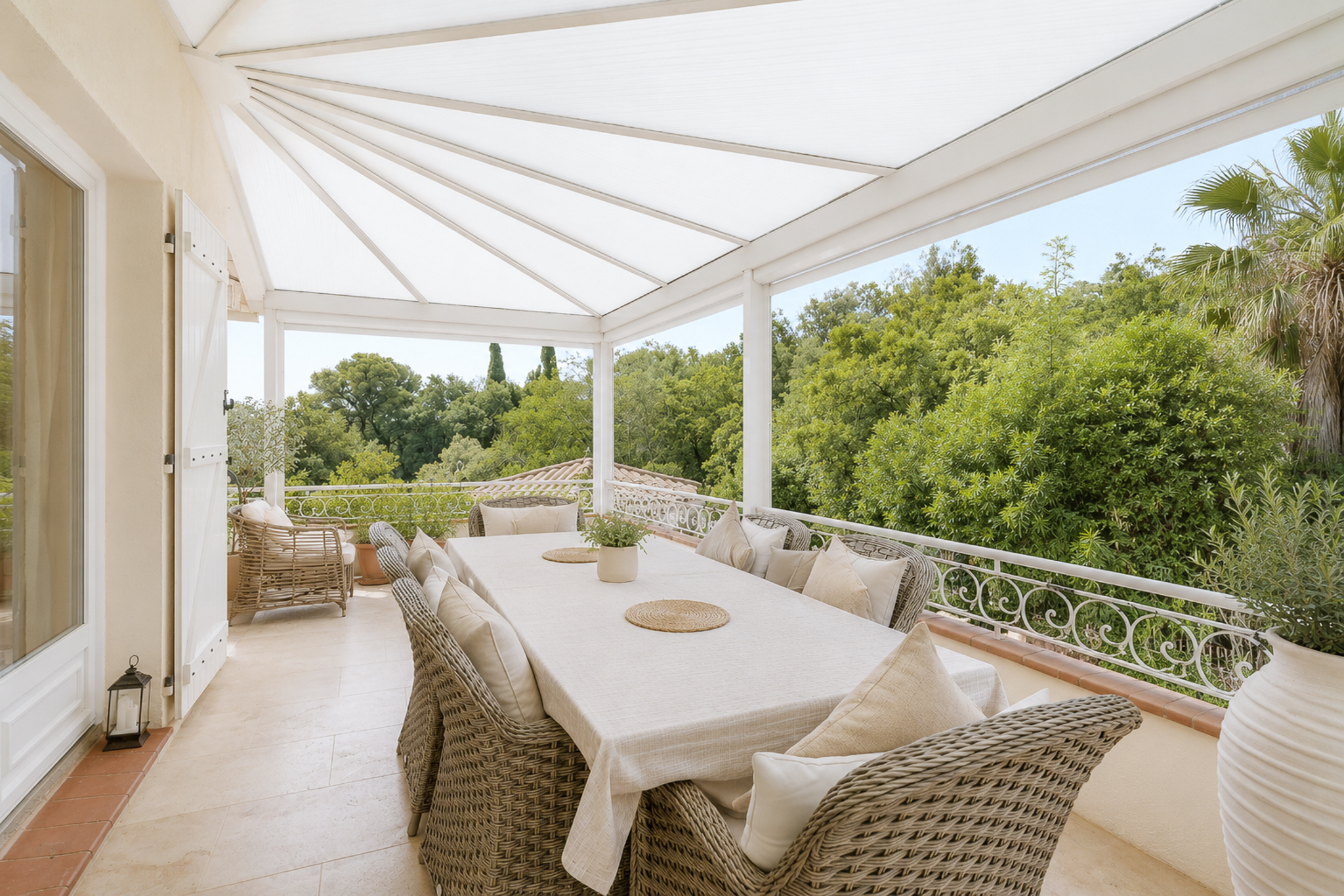 Renovated villa between the sea and the Estérel