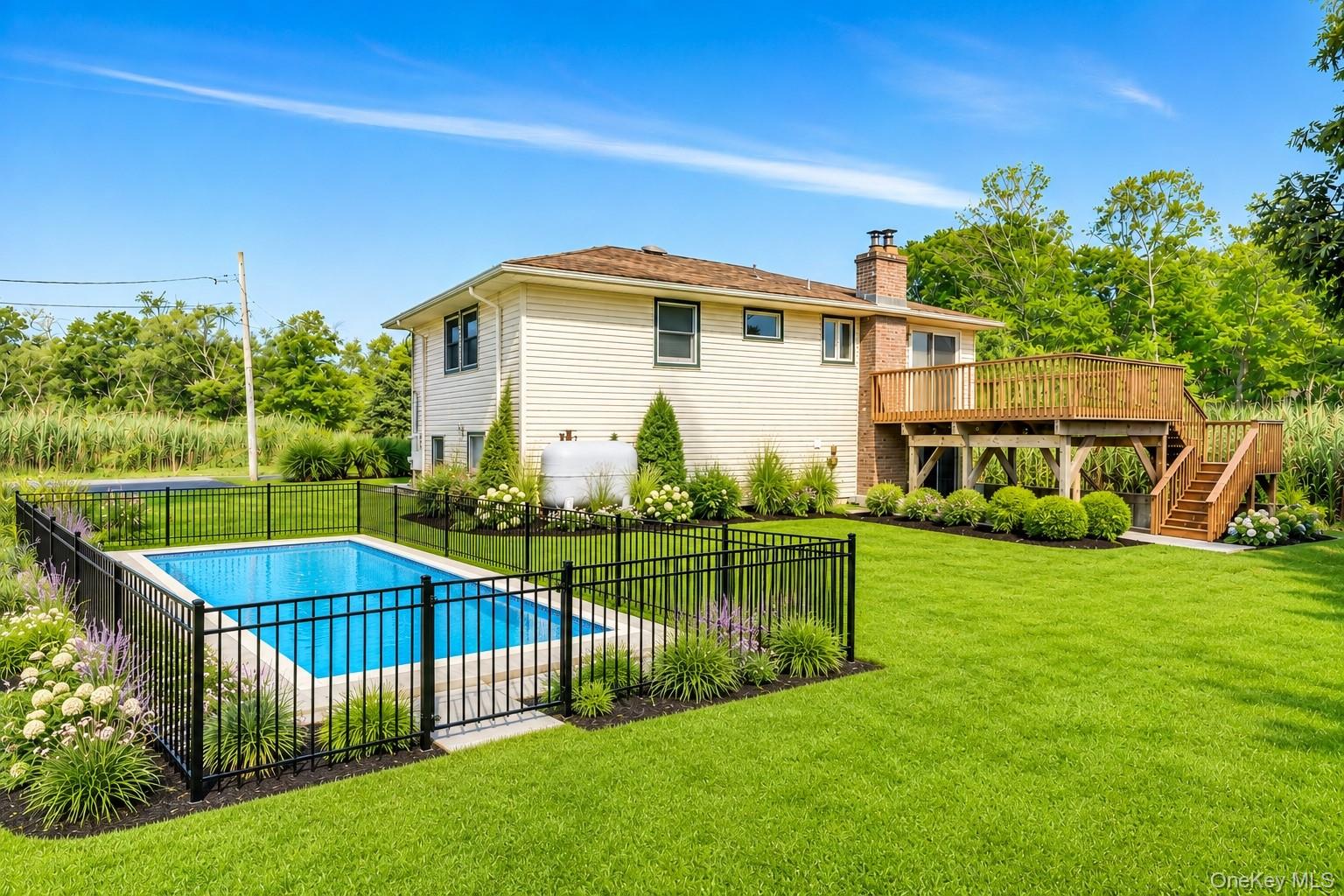 Relaxing Retreat with Water and Farm Views