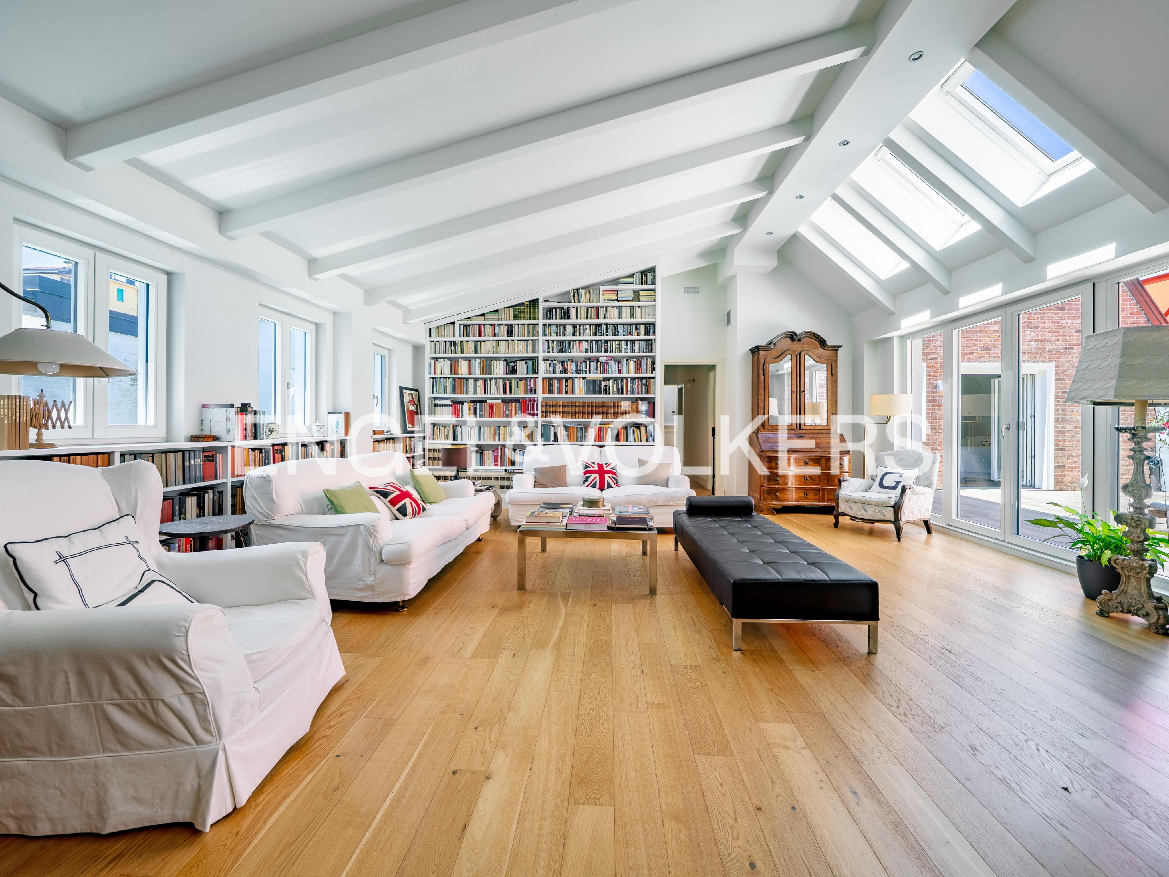 Exclusive residence just minutes from Bocconi