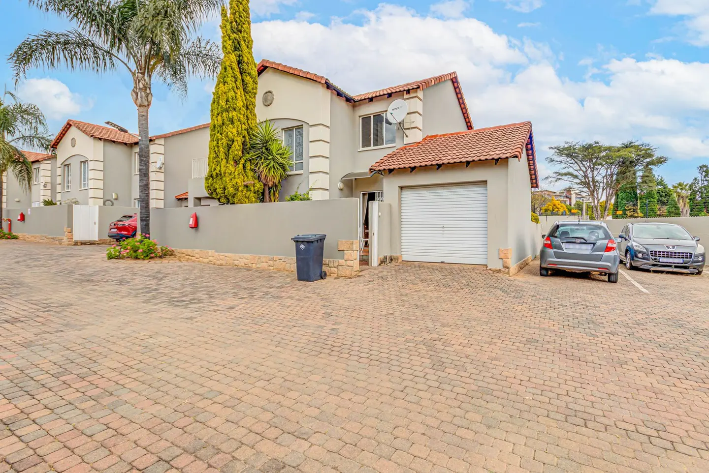 30 Villa Del Sol, Maxwell Drive, Sunninghill-19.jpg