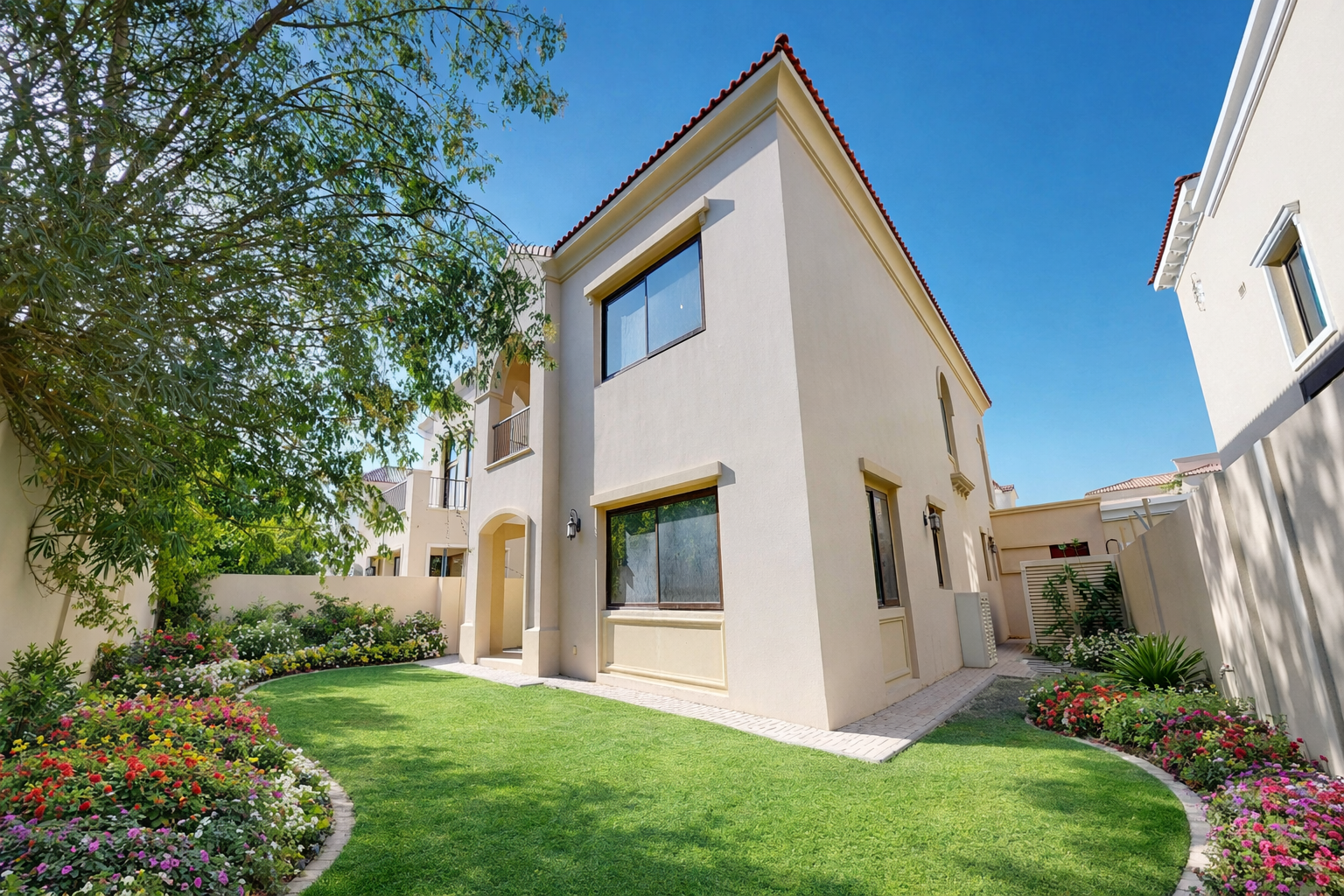 Vacant | Private Garden | View Today
