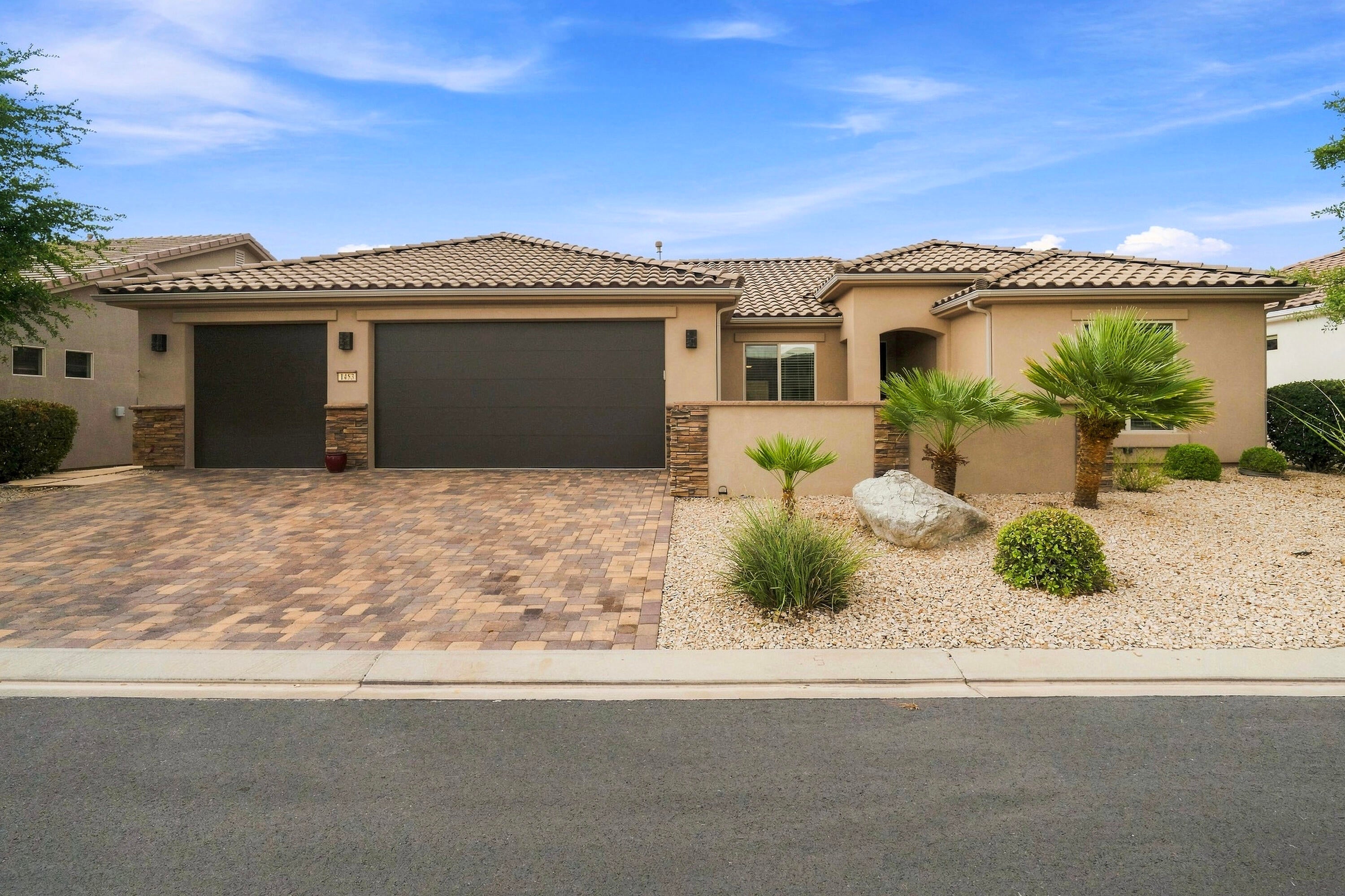 Low-Maintenance Living in SunRiver