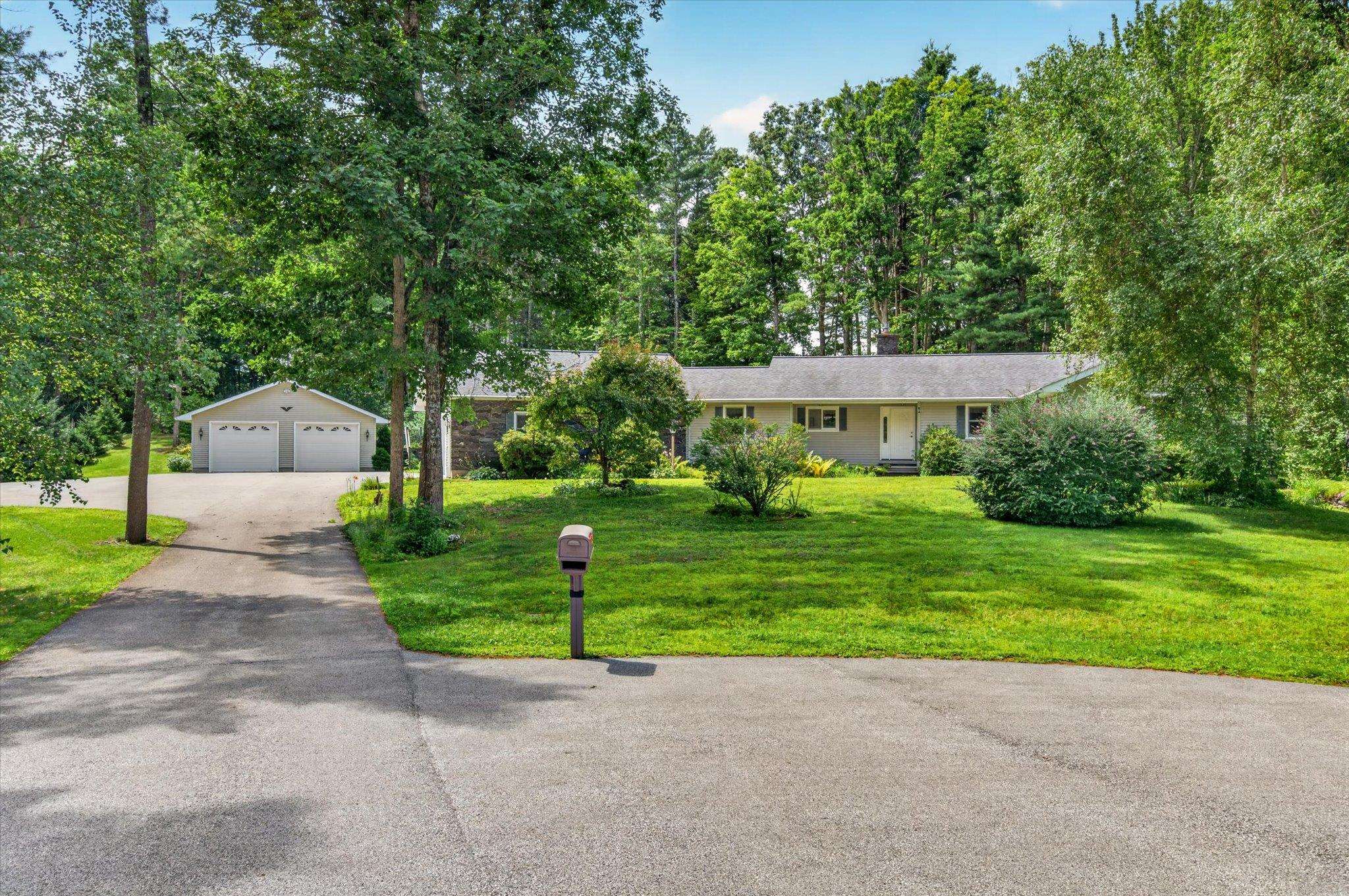 Beautiful Custom-Built Home near Lake Bomoseen