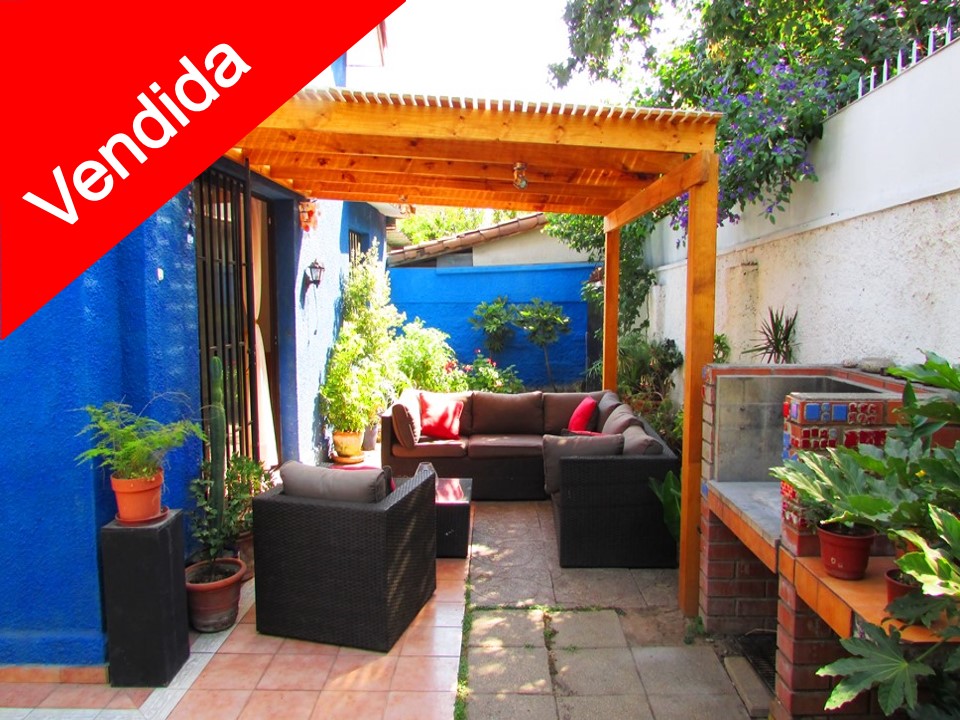 Cozy home in La Reina