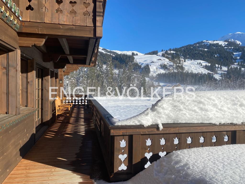 Chalet in Lauenen with unobstructed mountain views