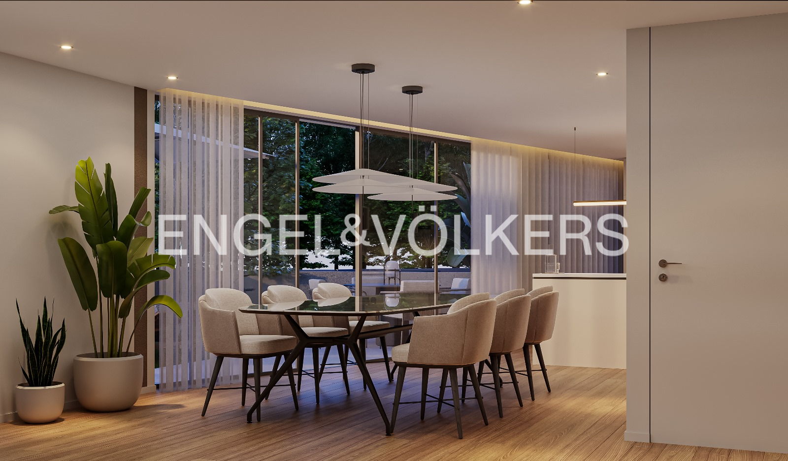 3-bedr. house in S. Félix da Marinha with lift and private garden