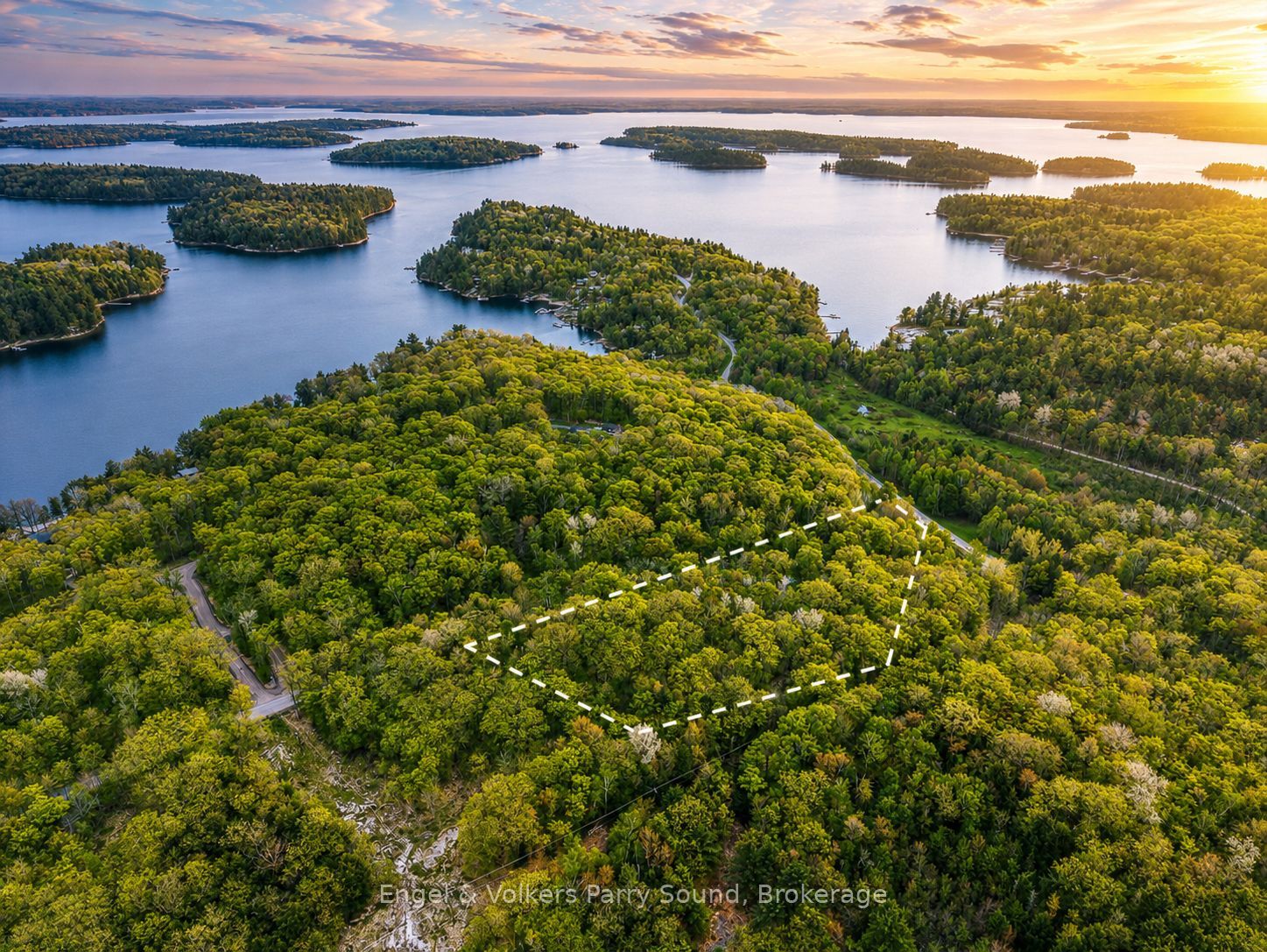Build your Dream in the Heart of Georgian Bay