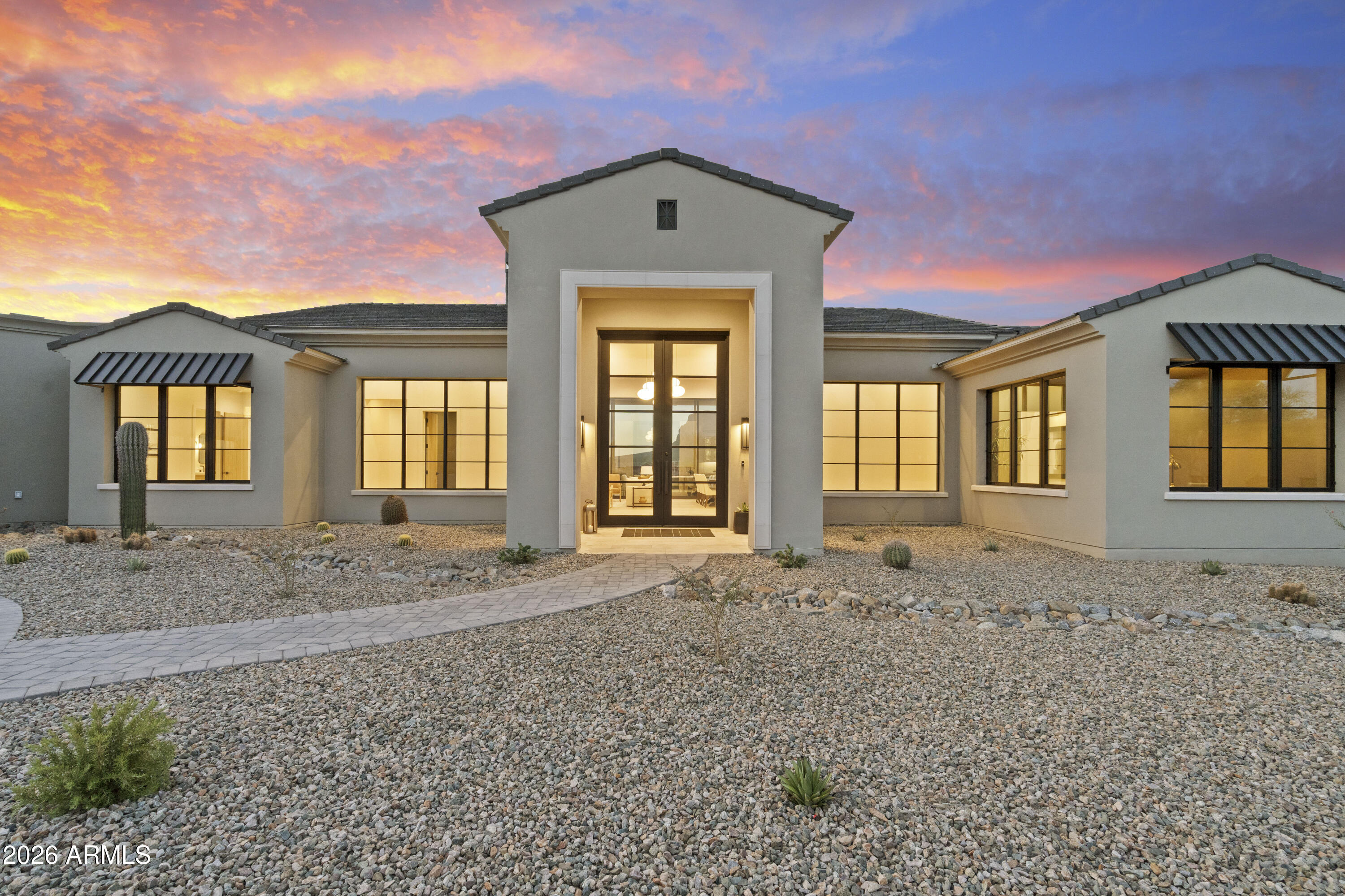 Luxury Tuscan Retreat on 1.1 Acres