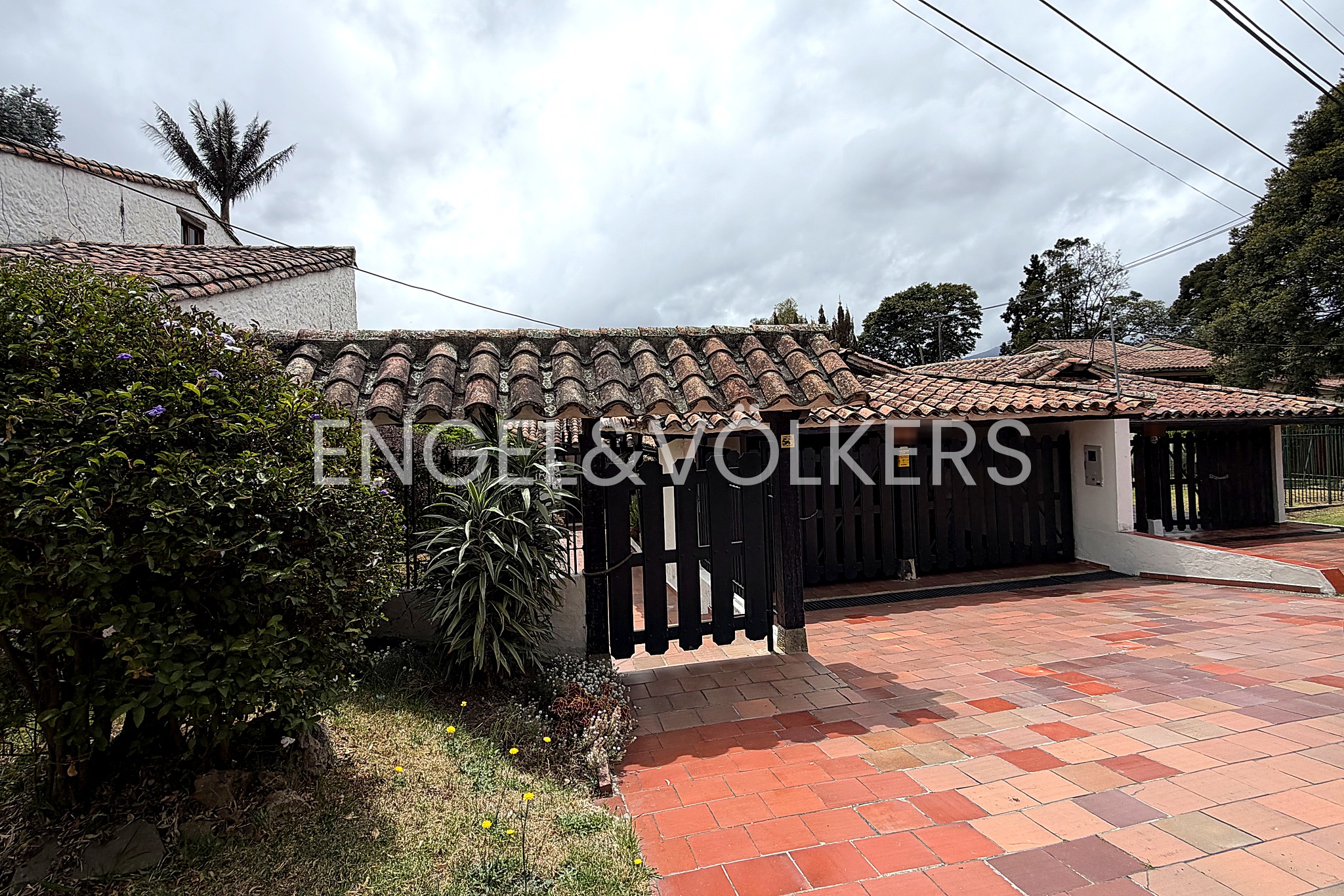 Casa tradicional con terrazas para Venta en Lindaraja