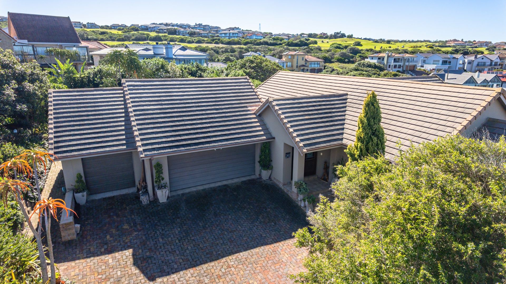 Luxury Living in Mossel Bay Golf Estate