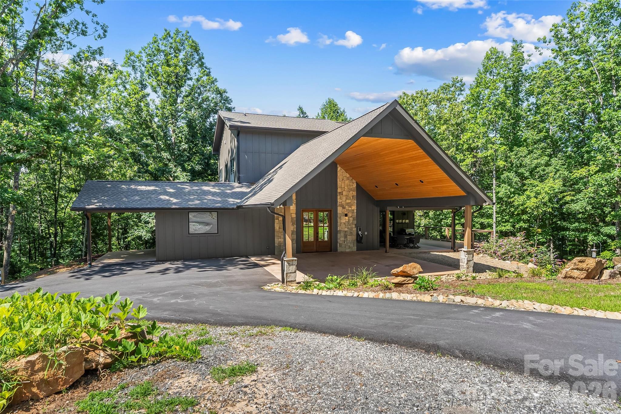 Modern Mountain Retreat on 7 Acres with Ultimate Privacy