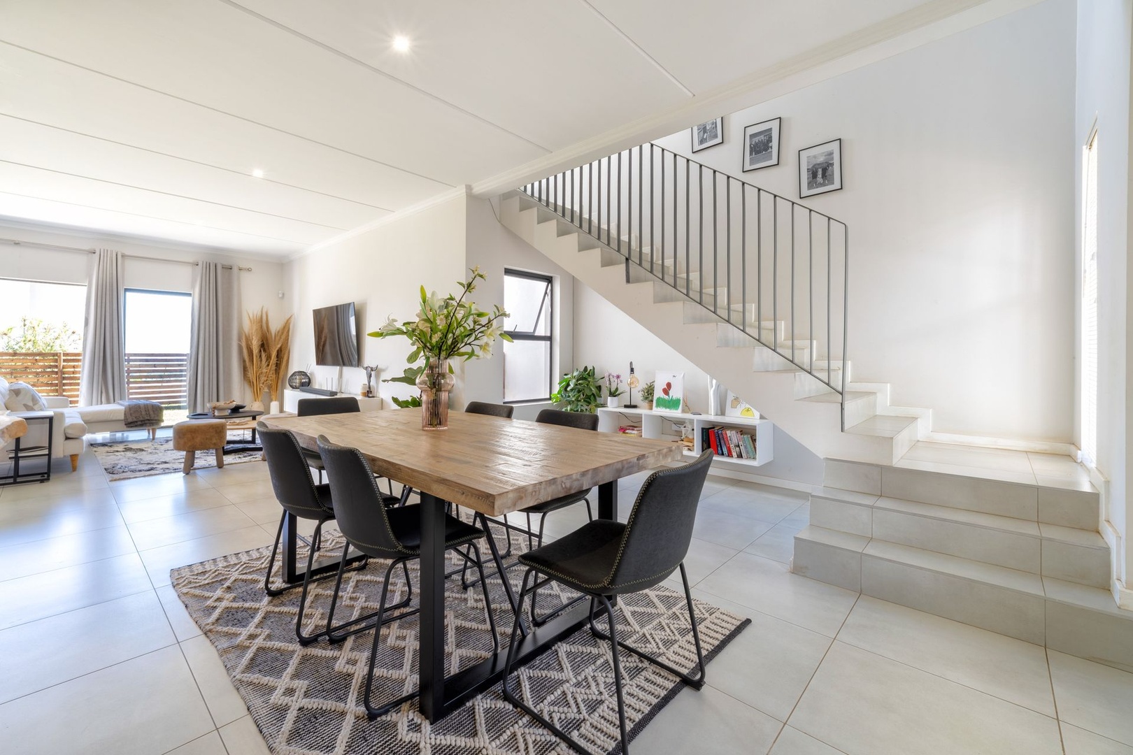 Modern 3 Bedroom Townhouse - To Rent