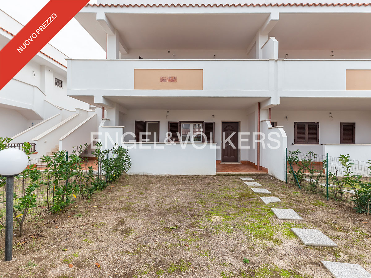 Three-room apartment with double garden in Marina di Ardea