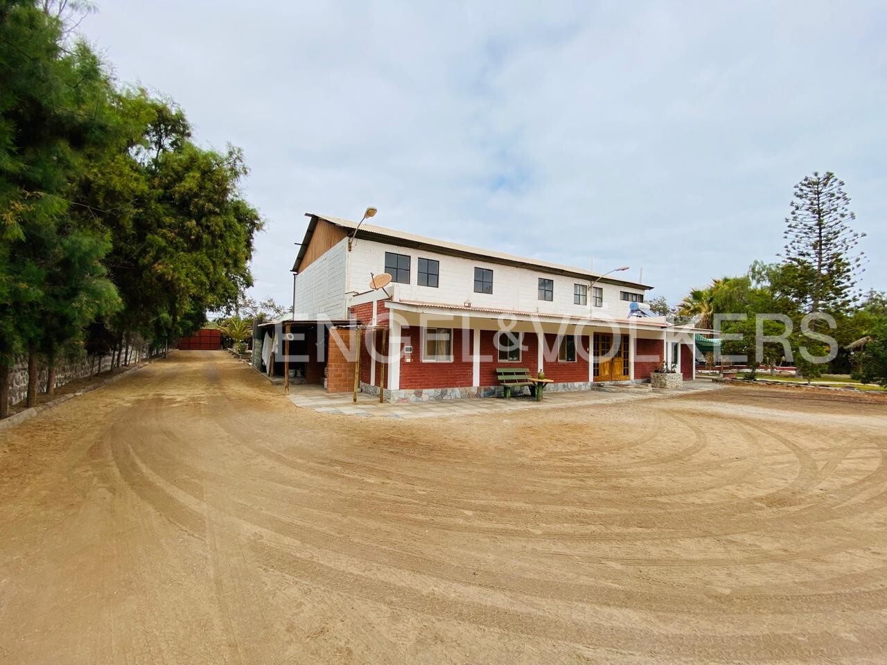 EXTRAORDINARIO TERRENO PARA INVERSIÓN EN VILLA FRONTERA