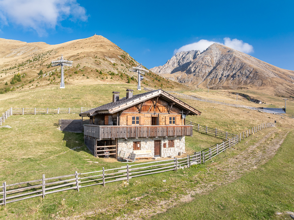Exklusives Chalet direkt an der Skipiste in Hafling – Meran 2000
