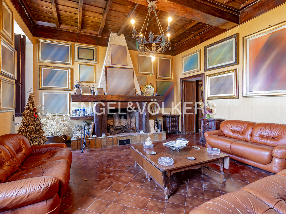 Prestigious atmospheric residence with breathtaking views