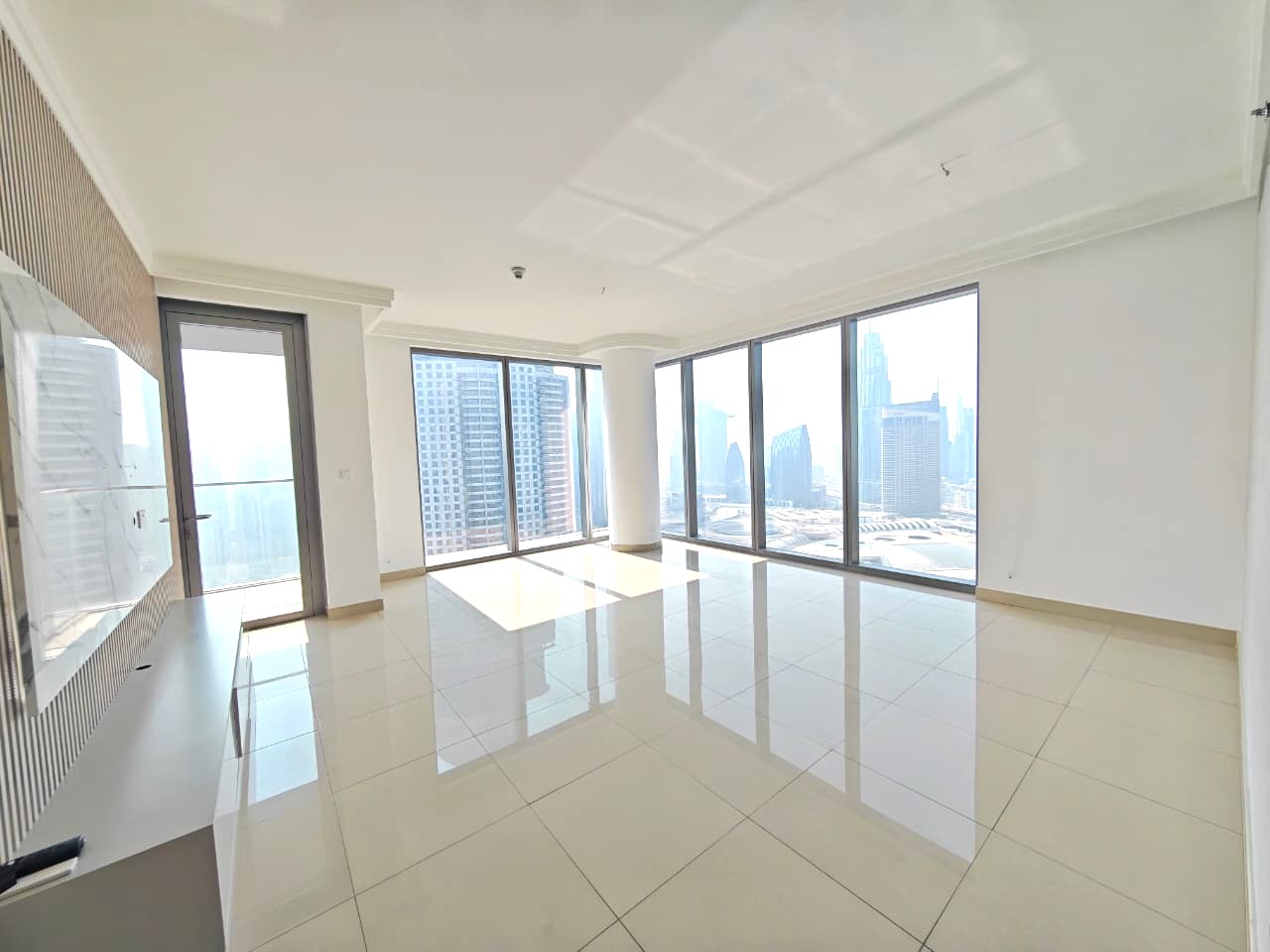 Burj and Fountain View | High Floor | Unfurnished