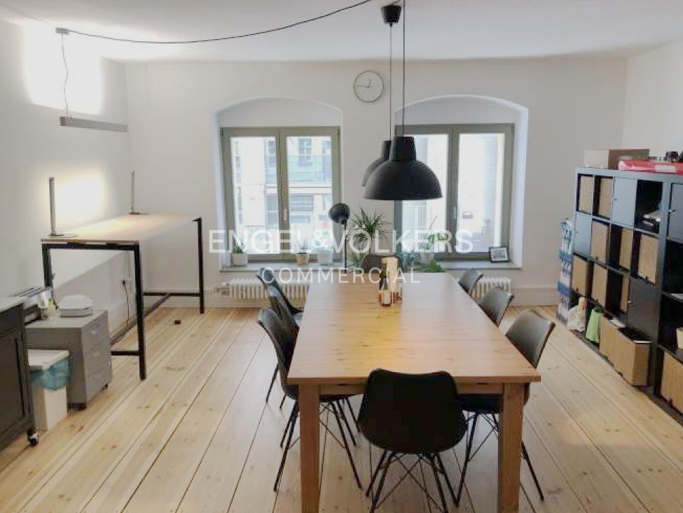 Neues Büro direkt am Hackeschen Markt