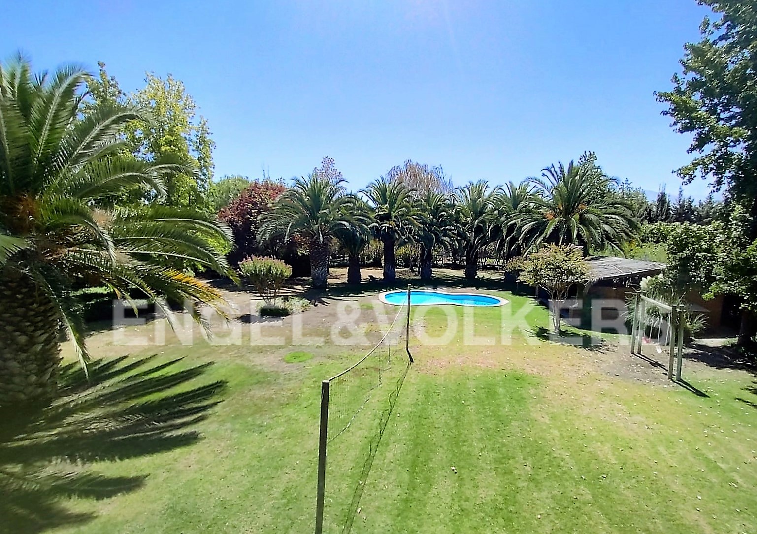 Gran casa en parcela en sector Liray