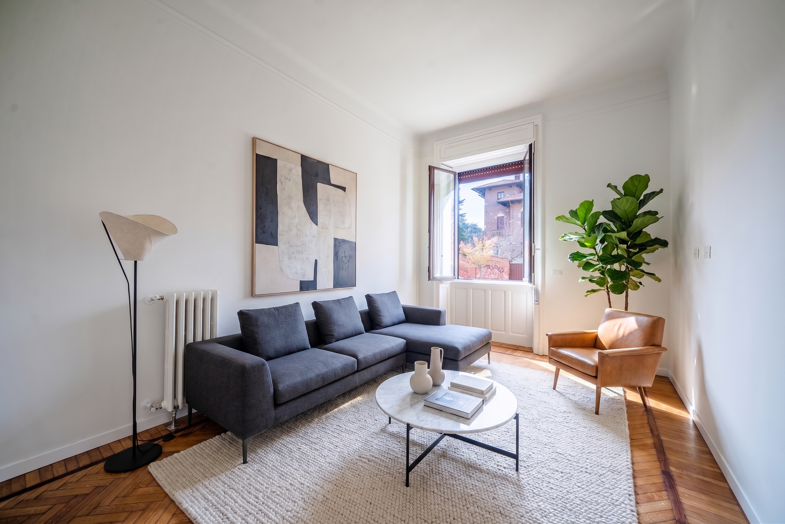Renovated one-bedroom apartment on via Monte Bianco
