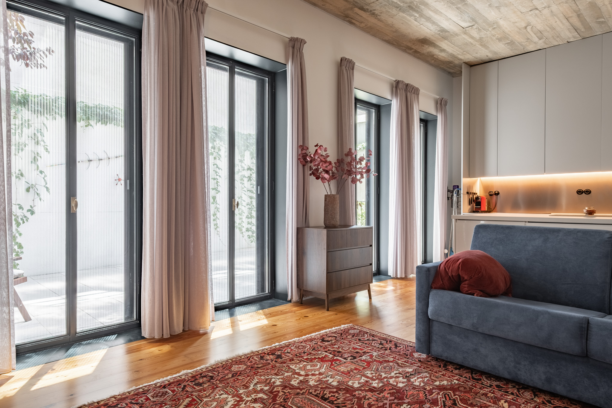 Apartamento Elegante com Terraço em edificio emblemático