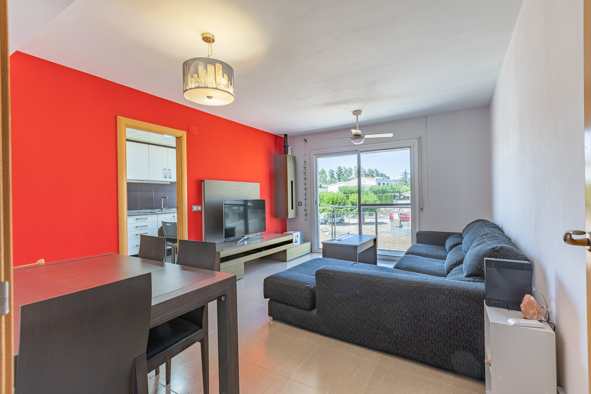 Bright duplex with spacious terrace and open views in the heart of Alt Penedès