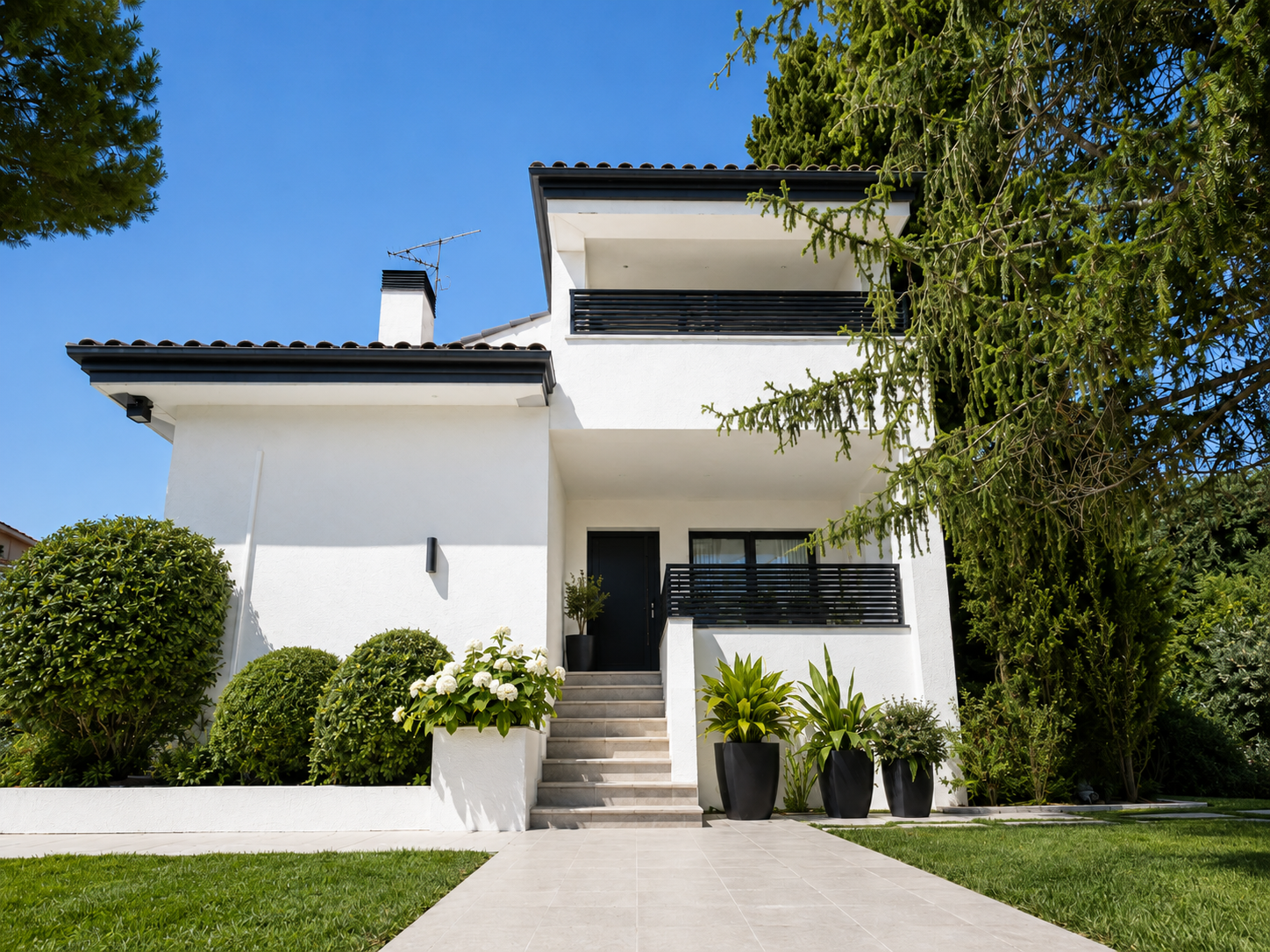 Elegant, classic single-family home in Yucatan, Las Rozas