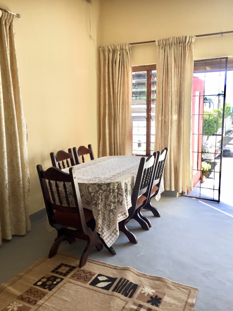 COSY SEMI-FURNISHED COTTAGE TO LET