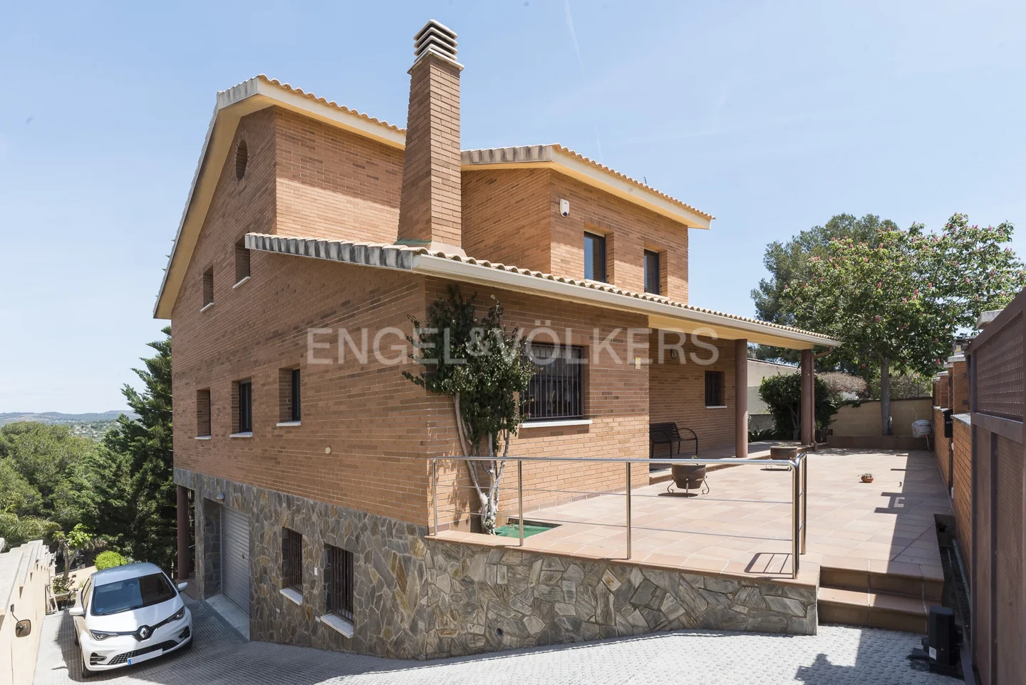 Independent house to sell at La Riera de Gaià