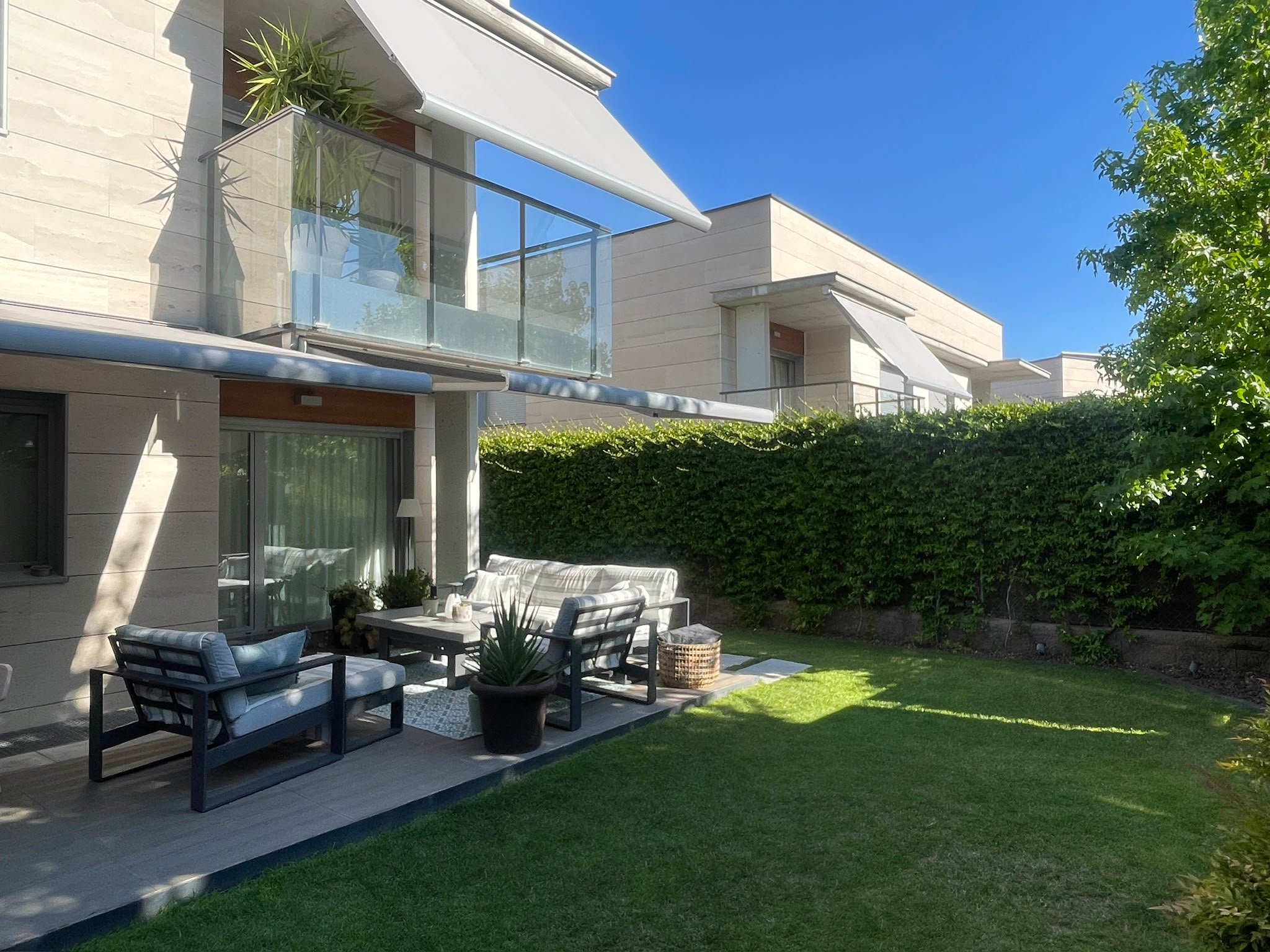 Magnificent semi-detached villa in Valenoso