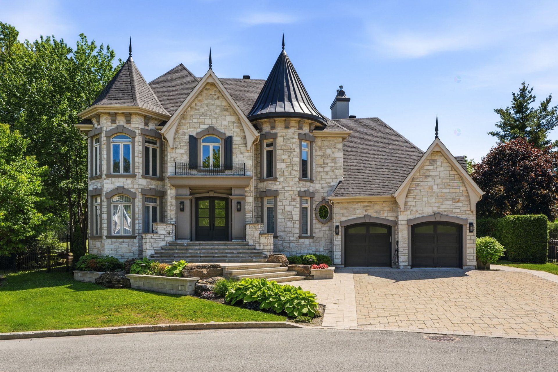 Unique property on  sought-after street