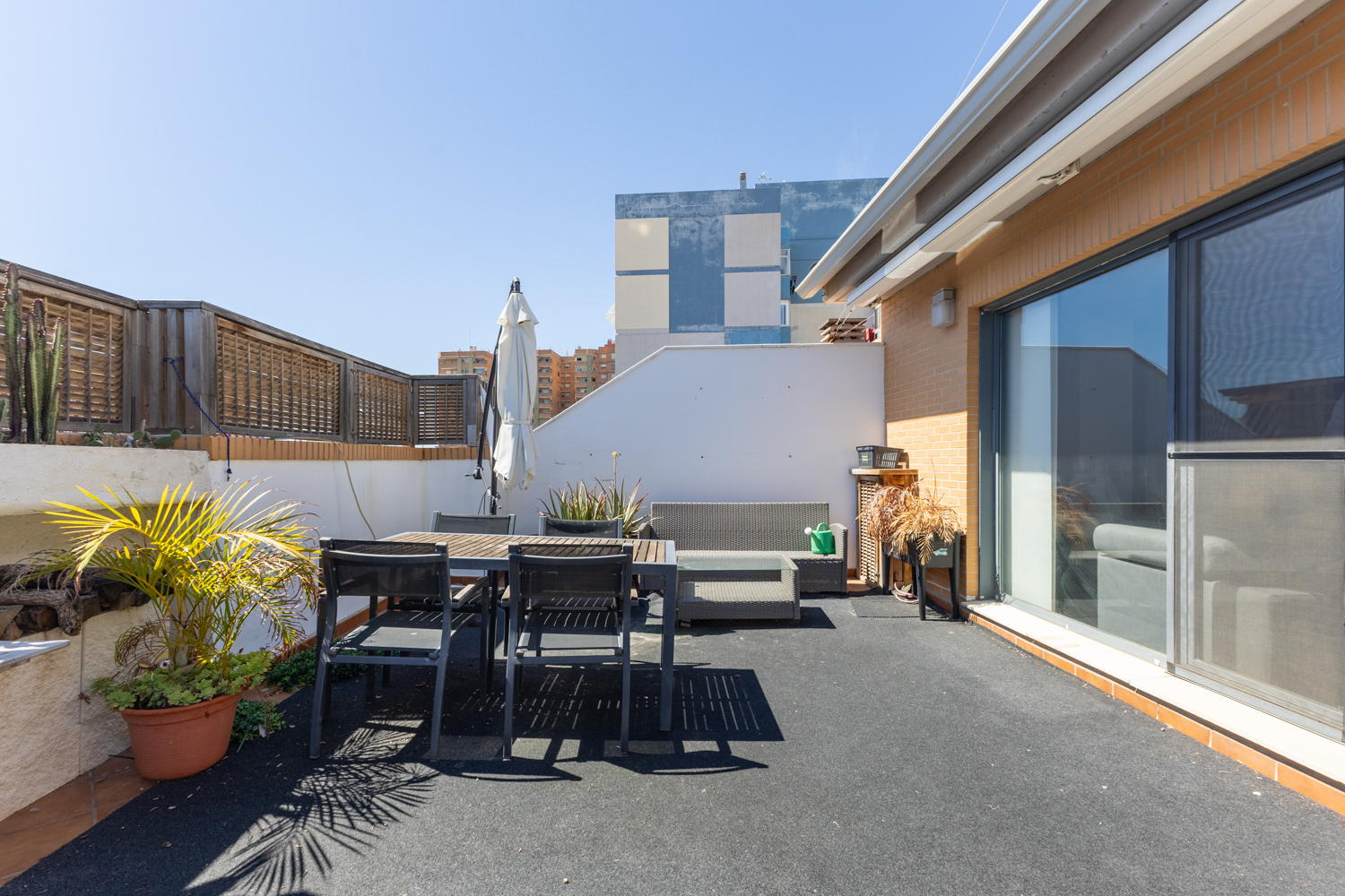 Rental Carrer d'Empar Ballester 46