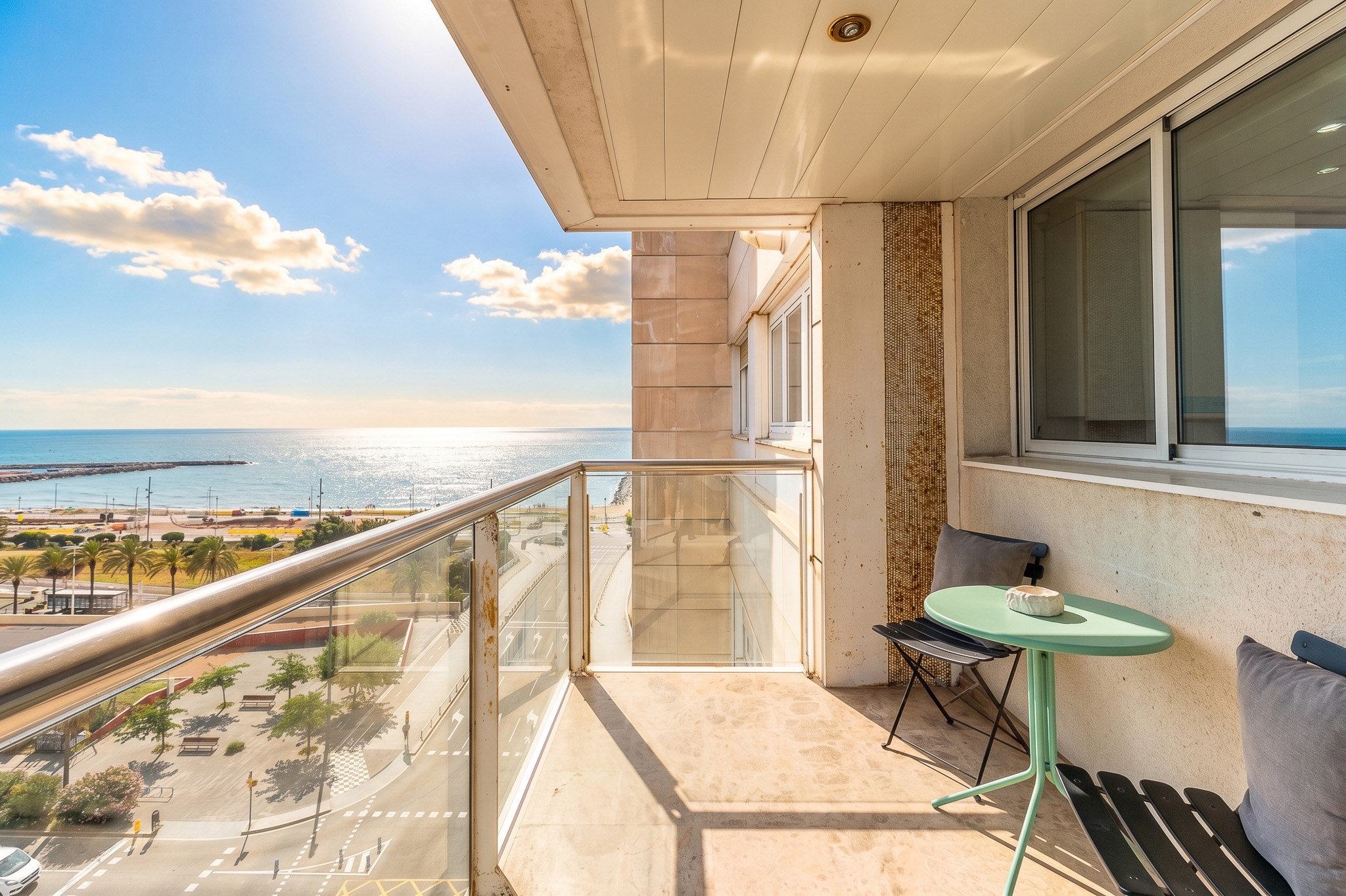 Great apartment with sea views in Diagonal Mar