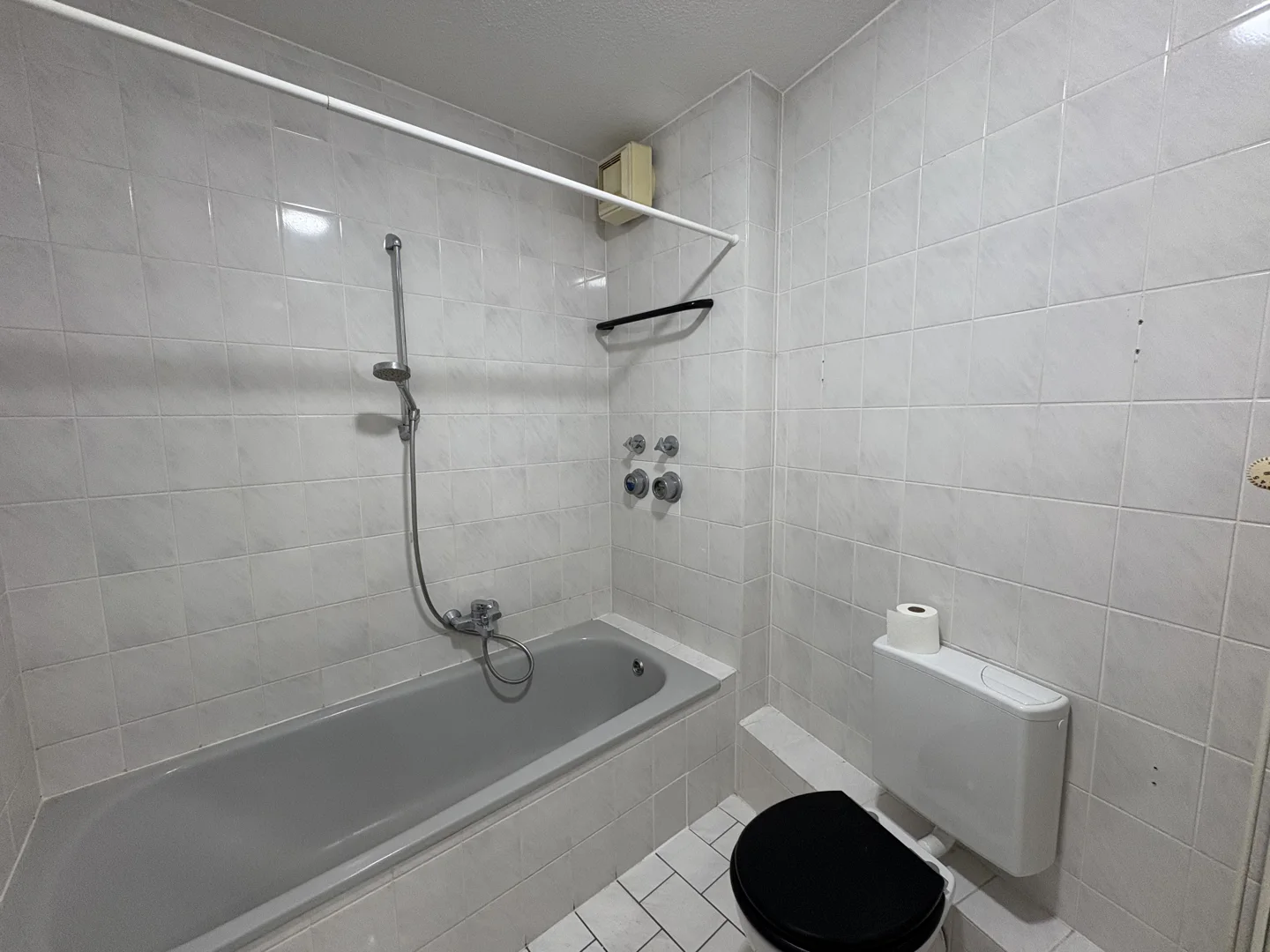 Großzügige 1,5 ZKB mit Loggia und Stellplatz! - Photo 5