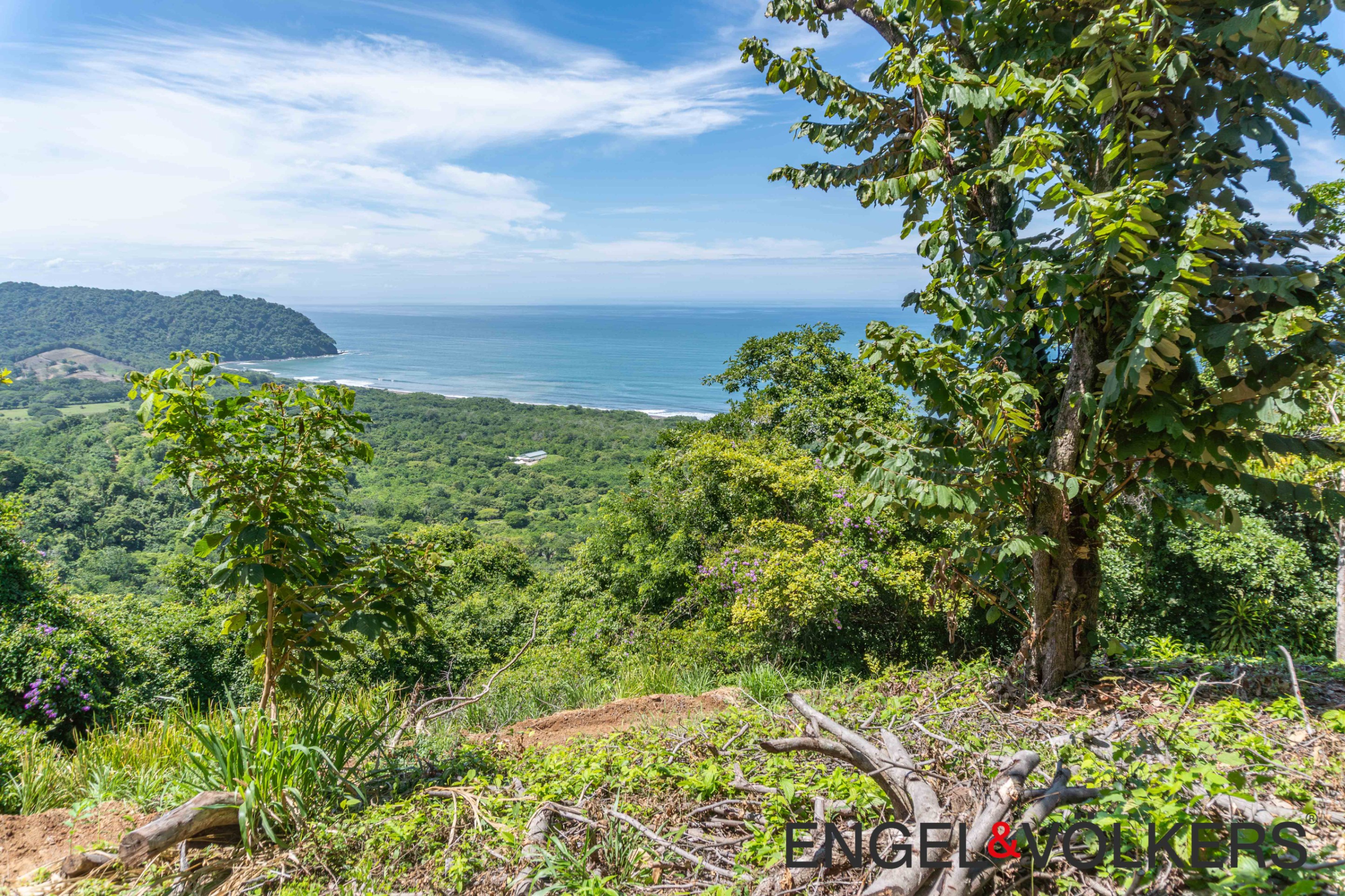One of the Best Ocean View Lots in the La Reserva, Camaronal
