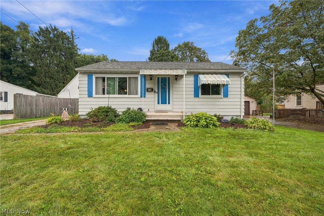 Move-in Ready Ranch with Finished Basement in Cuyahoga Falls