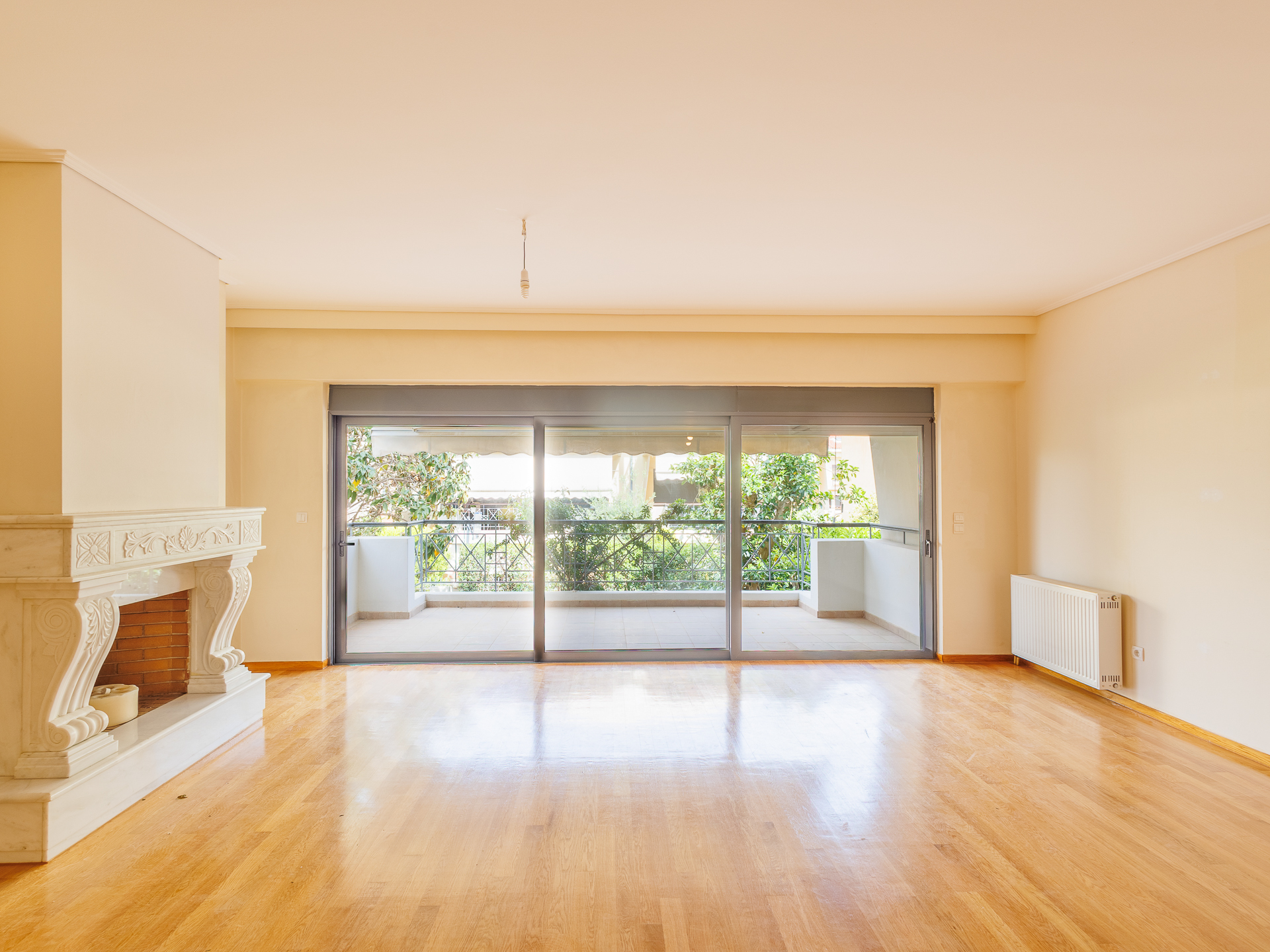 Beautiful semi-detached maisonette