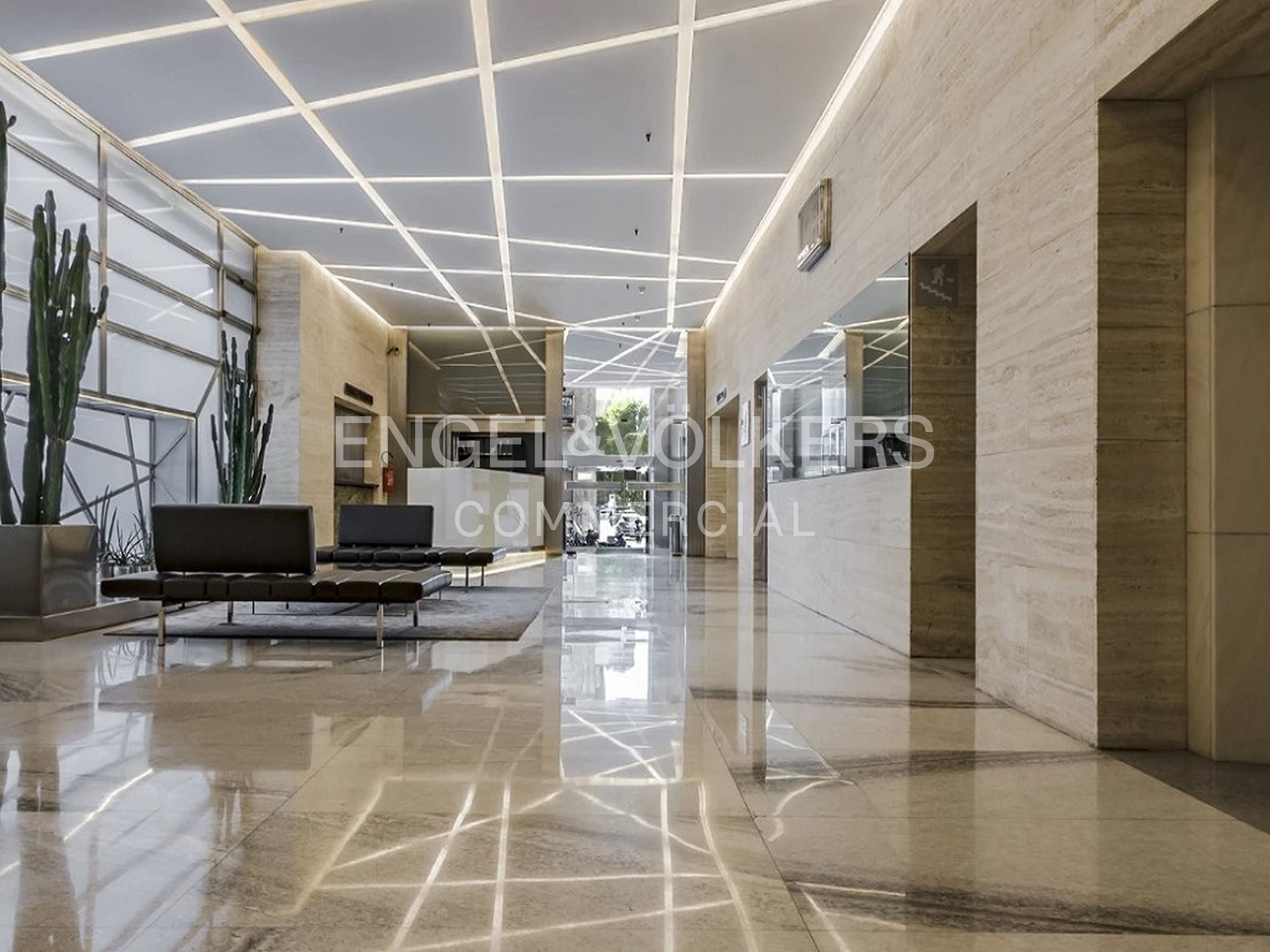 Ufficio di rappresentanza in affitto a Milano 
 Torre Breda, Piazza Repubblica, Piano Alto