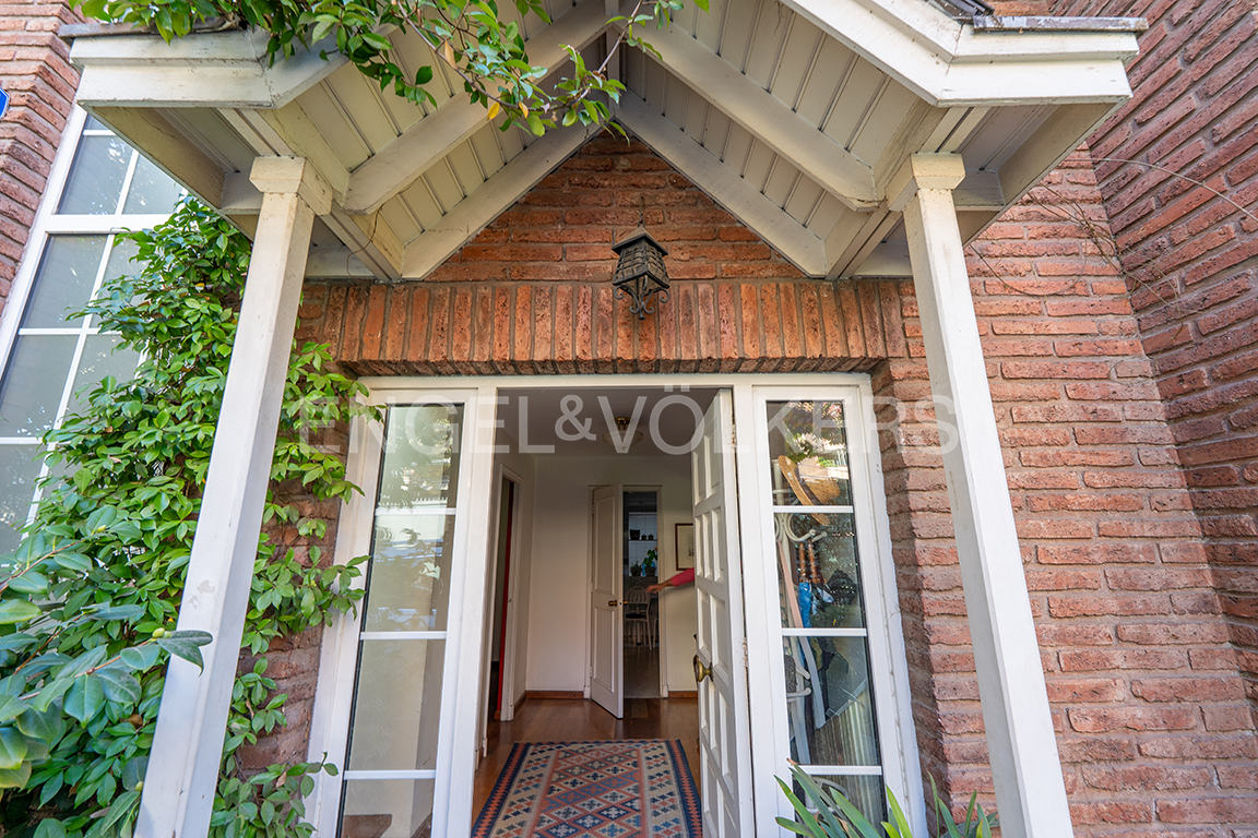 Casa en venta , condominio sector Espoz