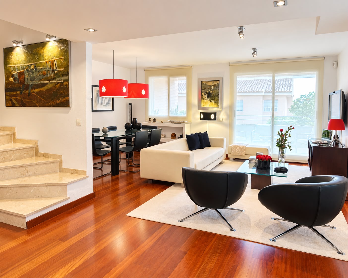 Spectacular renovated luxury semi-detached villa with garden and communal pool