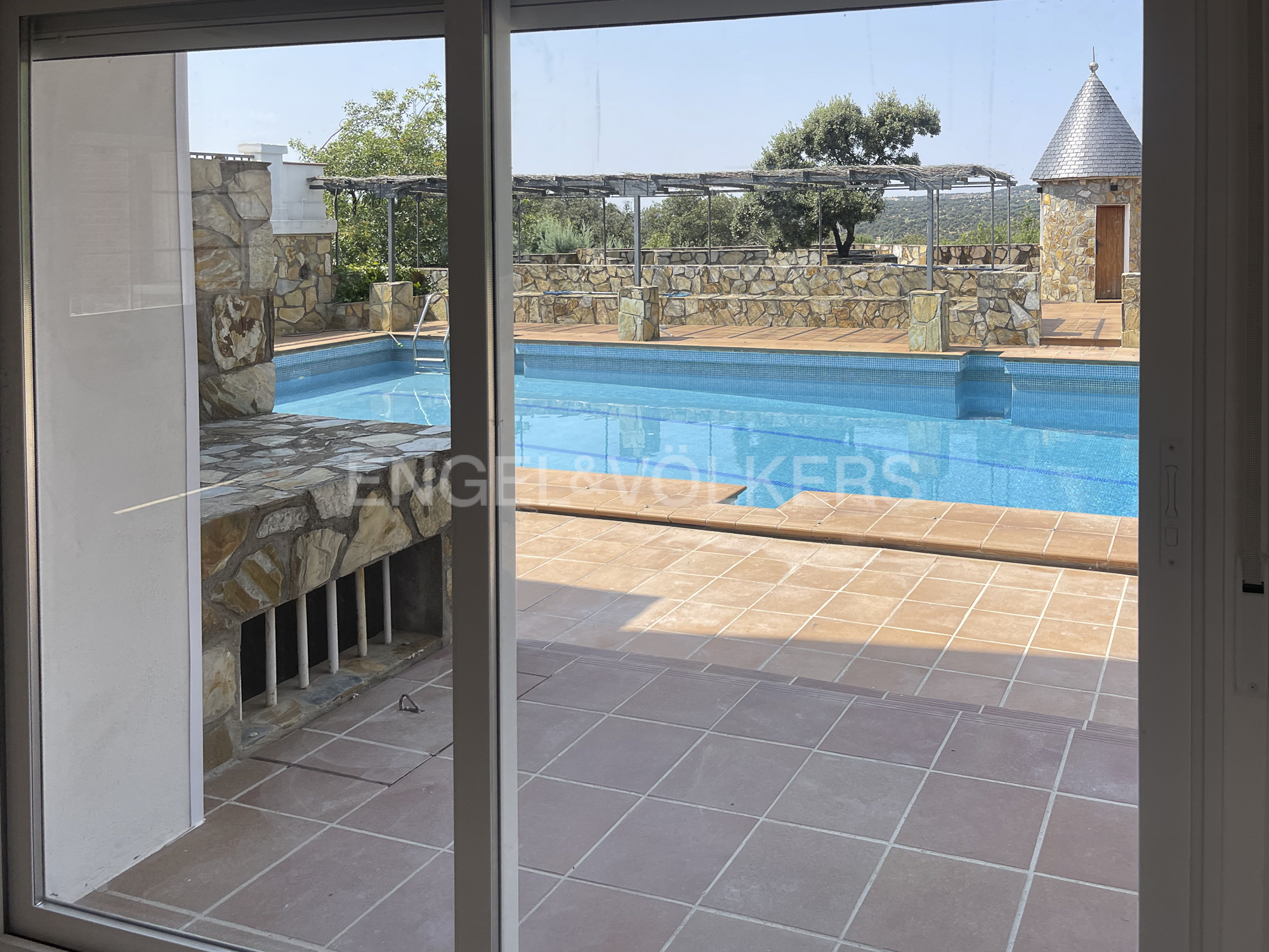 Magnificent independent in Cerro de Alarcón