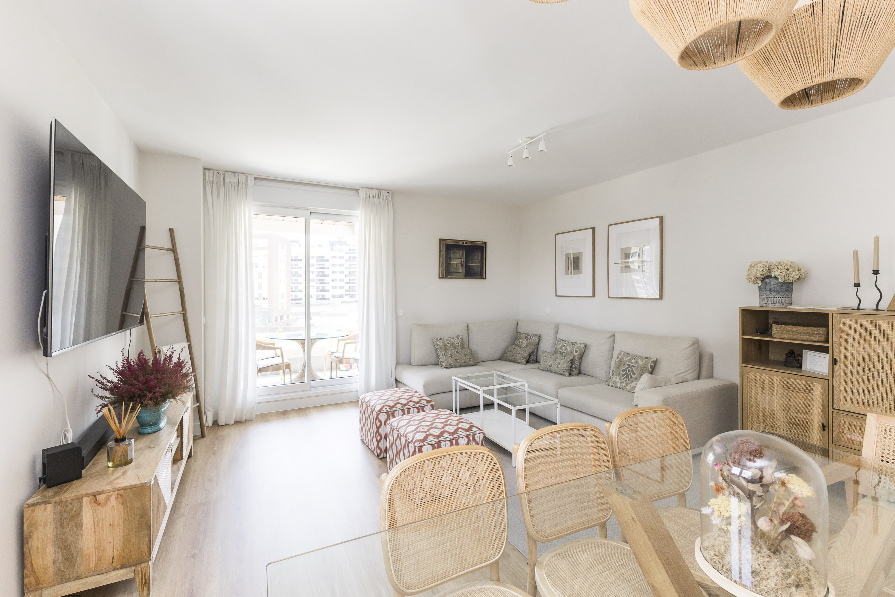 Preciosa vivienda seminueva con terraza en Valdebebas